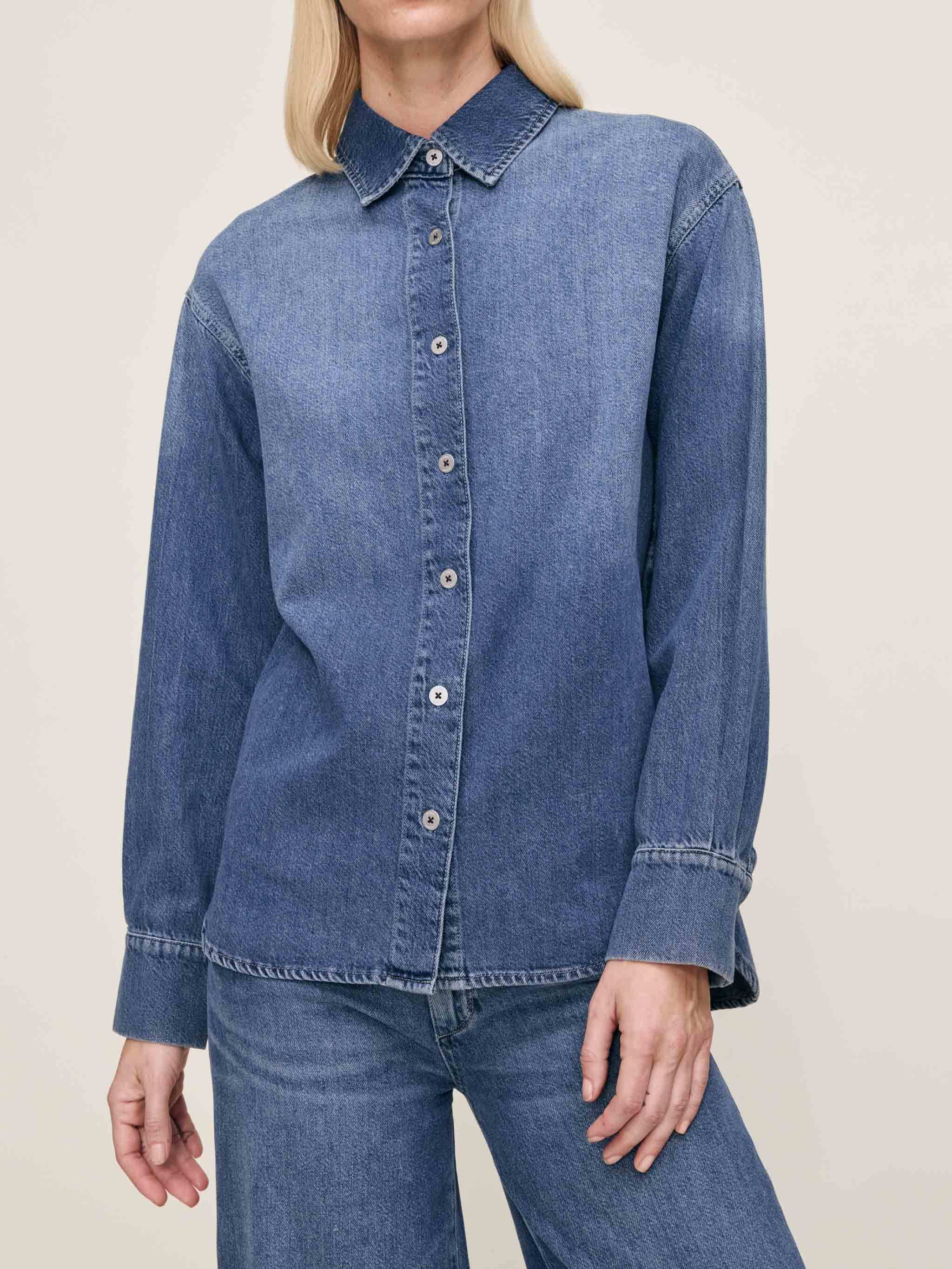 DL1961 Faye Oversized Denim Shirt