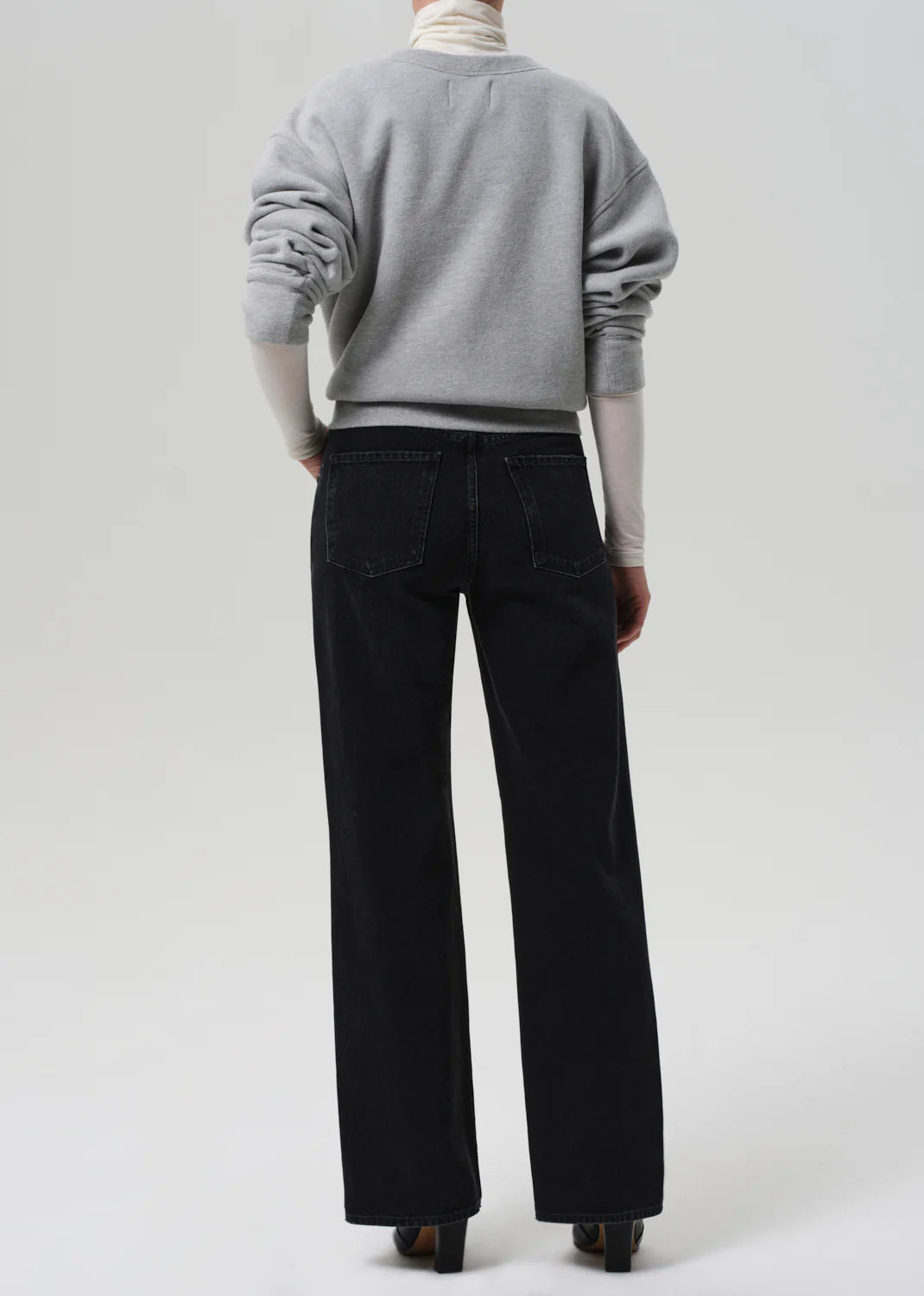 Citizens of Humanity Annina 33" High Rise Wide Jeans