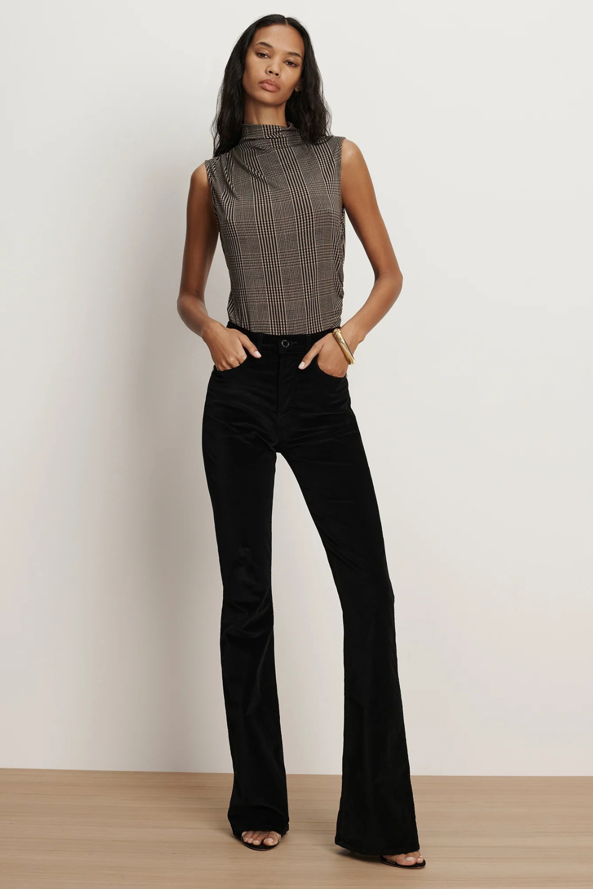Veronica Beard Beverly High Rise Skinny Flare Pant - Black