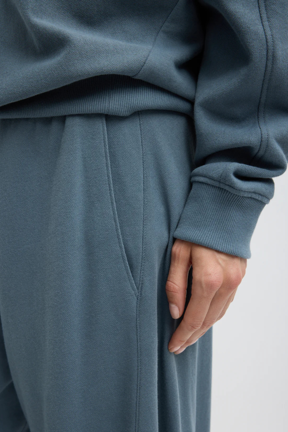 Tibi Light Weight Sweatshirting Winslow Pant - Blue Grey