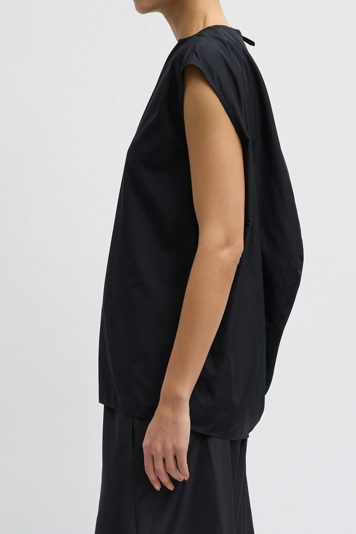 Tibi Summer Nylon Sleeveless Cocoon Top - Black