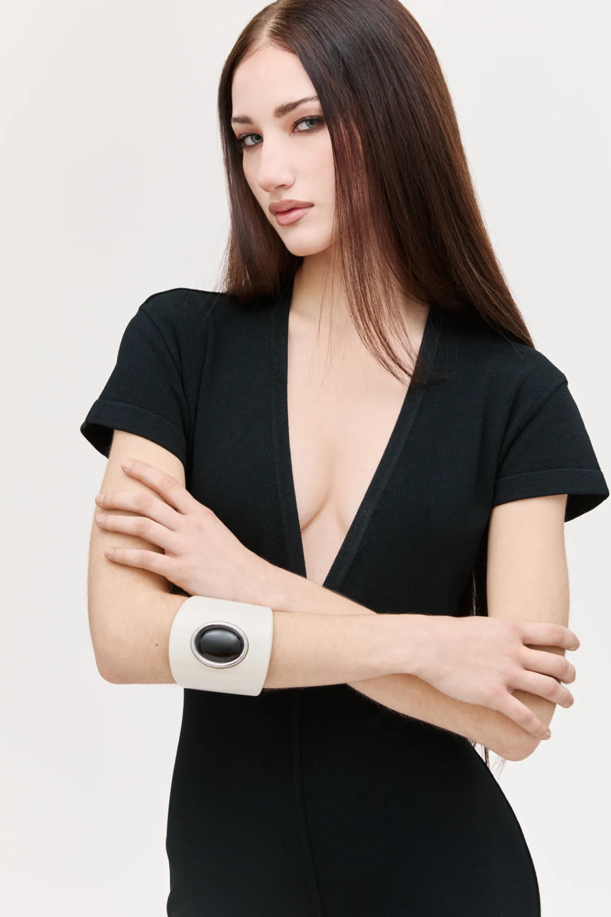 Julietta Nera Cuff - Ivory