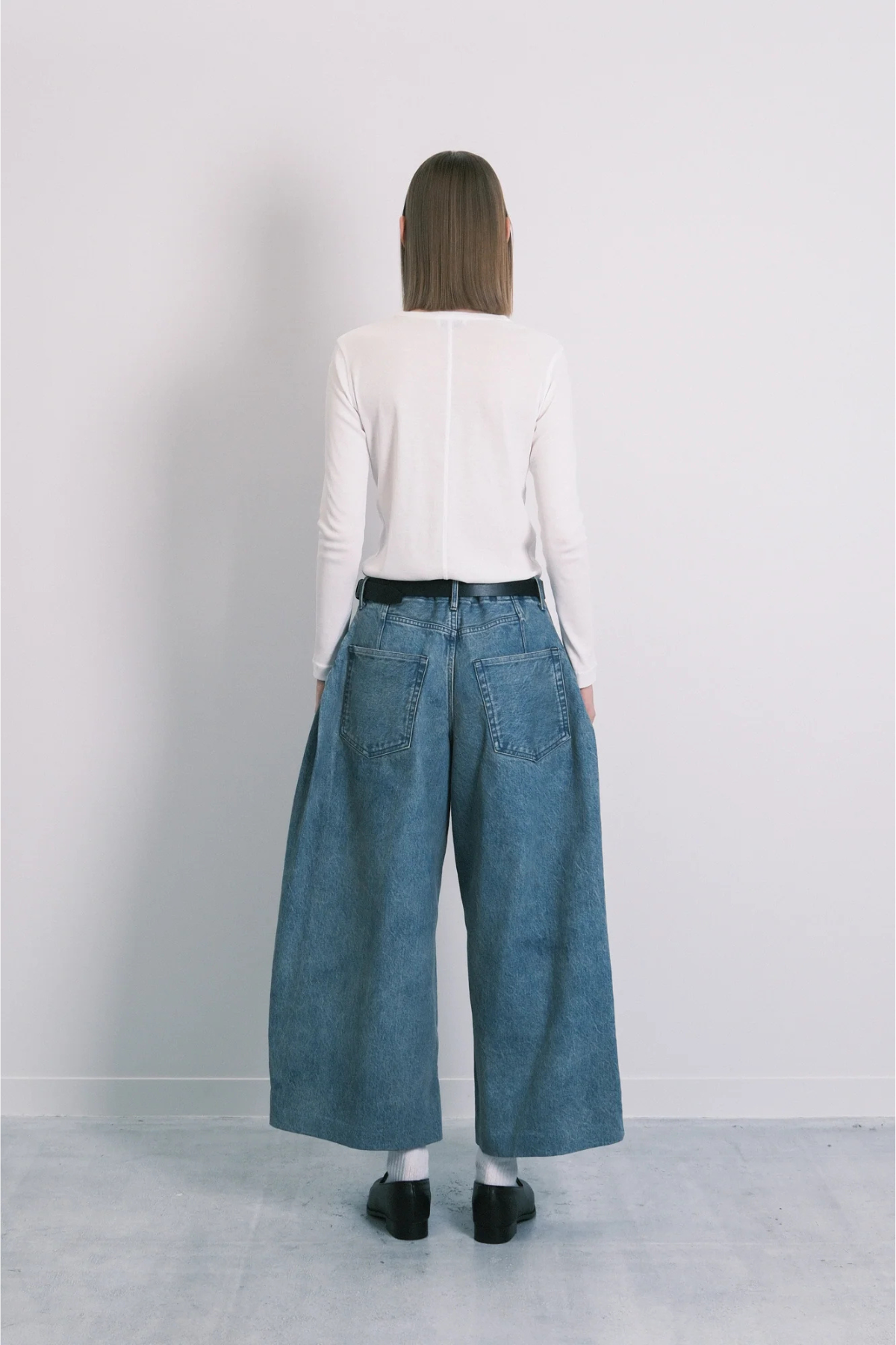 TANAKA Wide Cropped Jeans - Dusty Blue