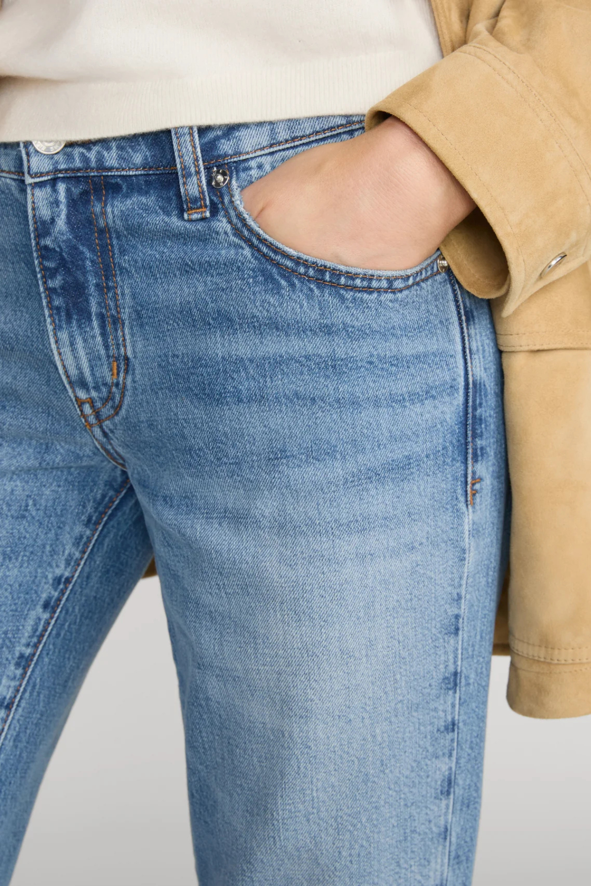 Frame The Off Duty Rodeo Jeans - Flutter