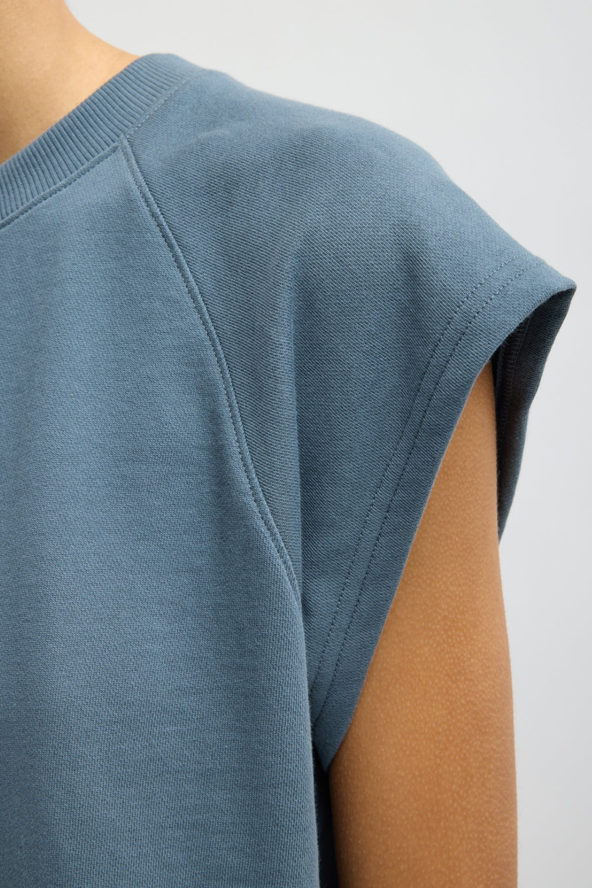 Tibi Light Weight Sweashirting Sleeveless Easy Top - Blue Grey