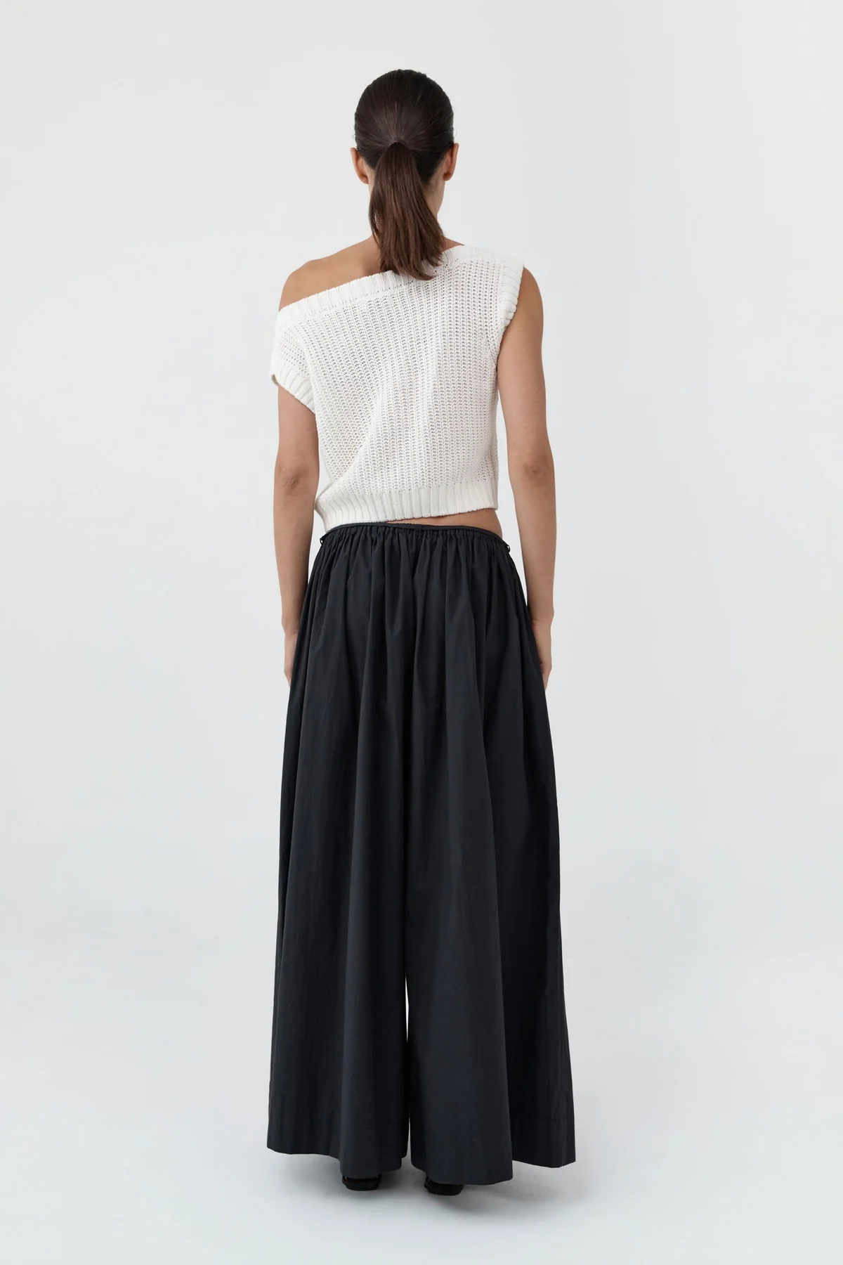 St. Agni Cotton Hybrid Wide Leg Pants - Black
