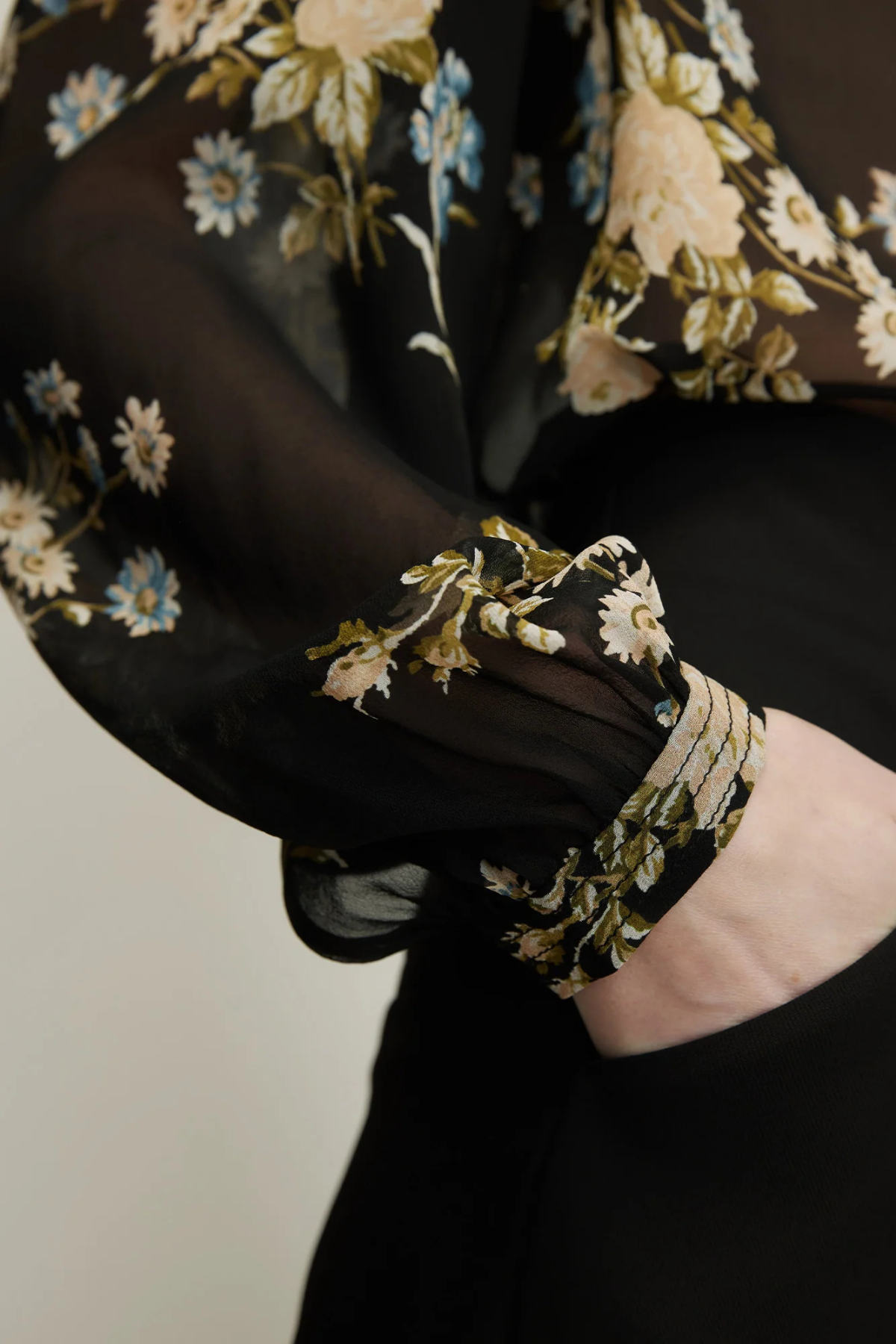 Veronica Beard Ashlynn Blouse - Black Multi