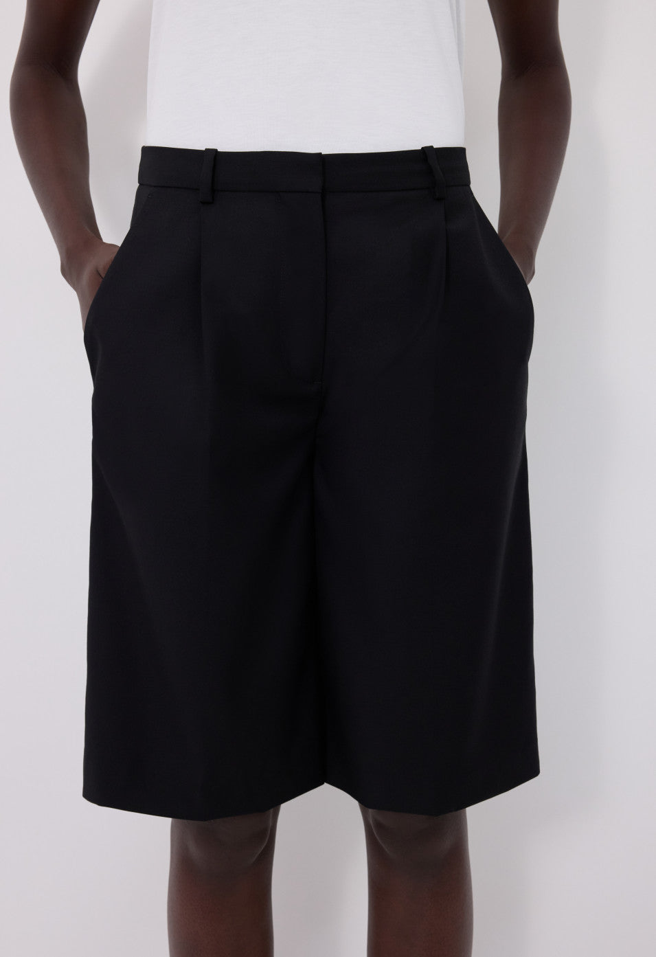 Loulou de Saison Adler Knee Length Bermuda