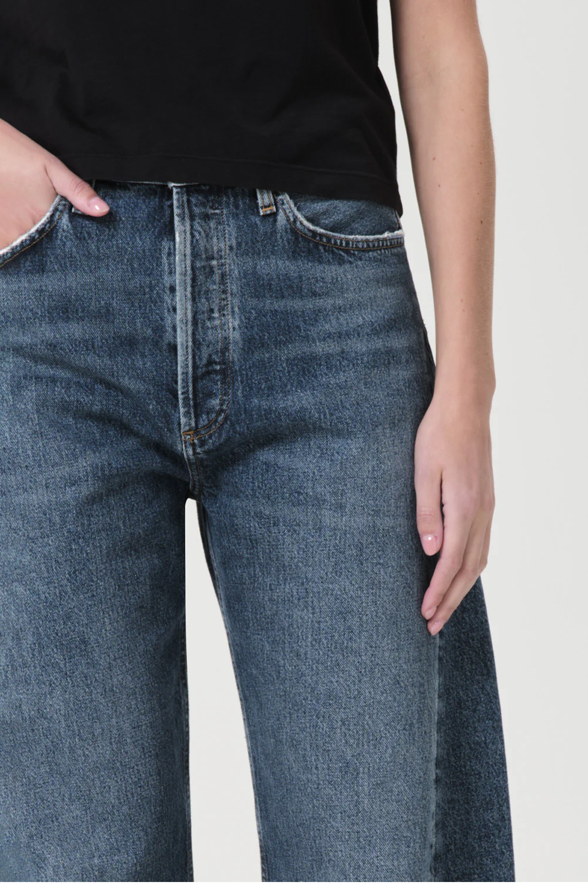 Vaqueros con piezas de Agolde Luna