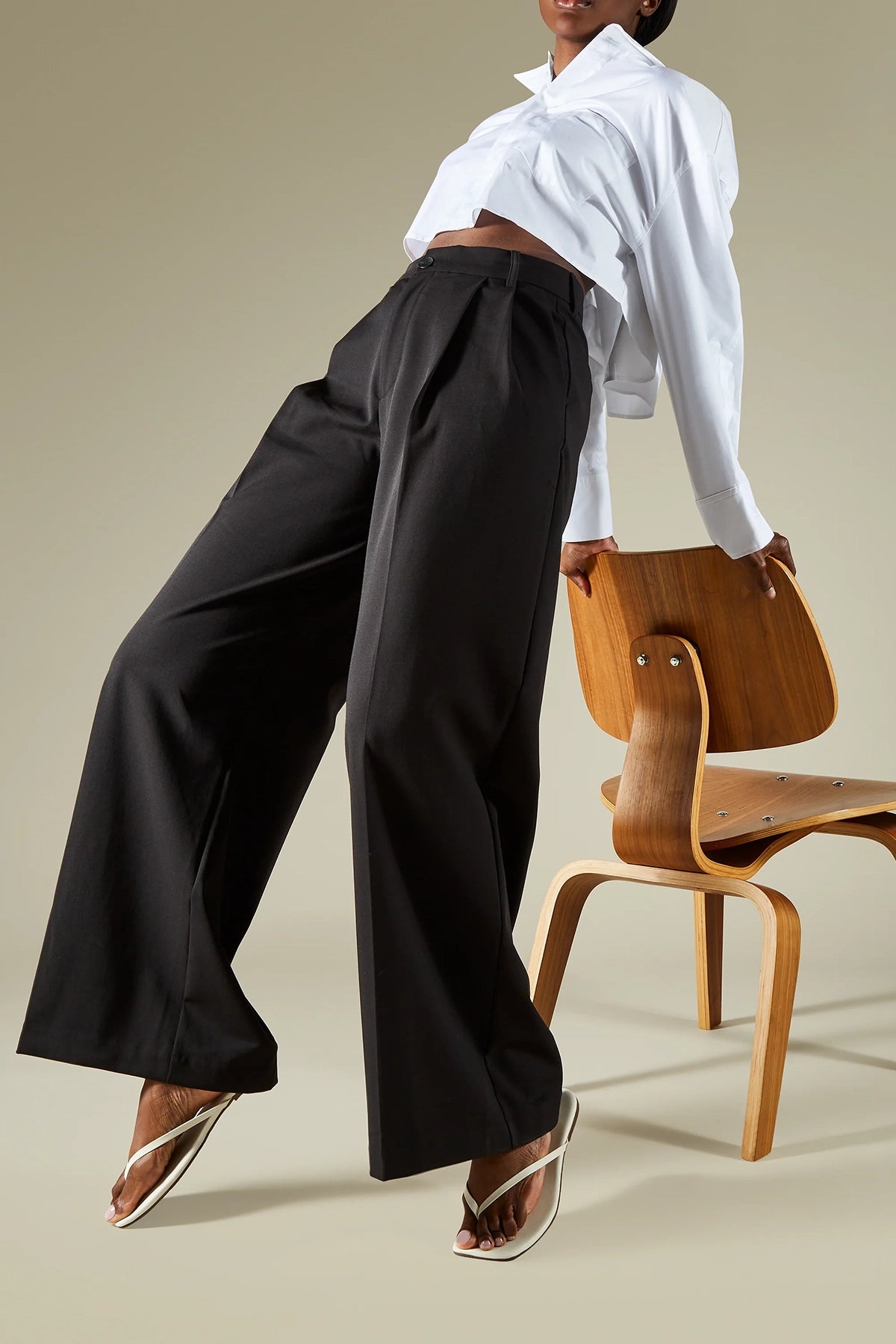 Lirio de punta cuadrada Tkees