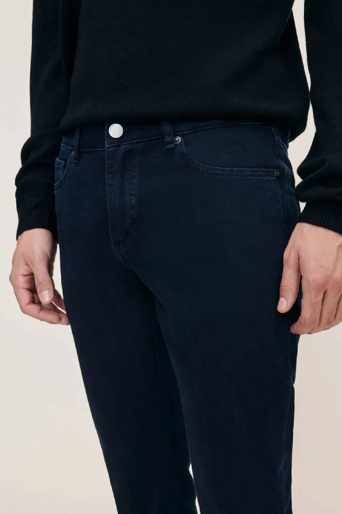 DL1961 Men's Russell Slim Straight Jeans