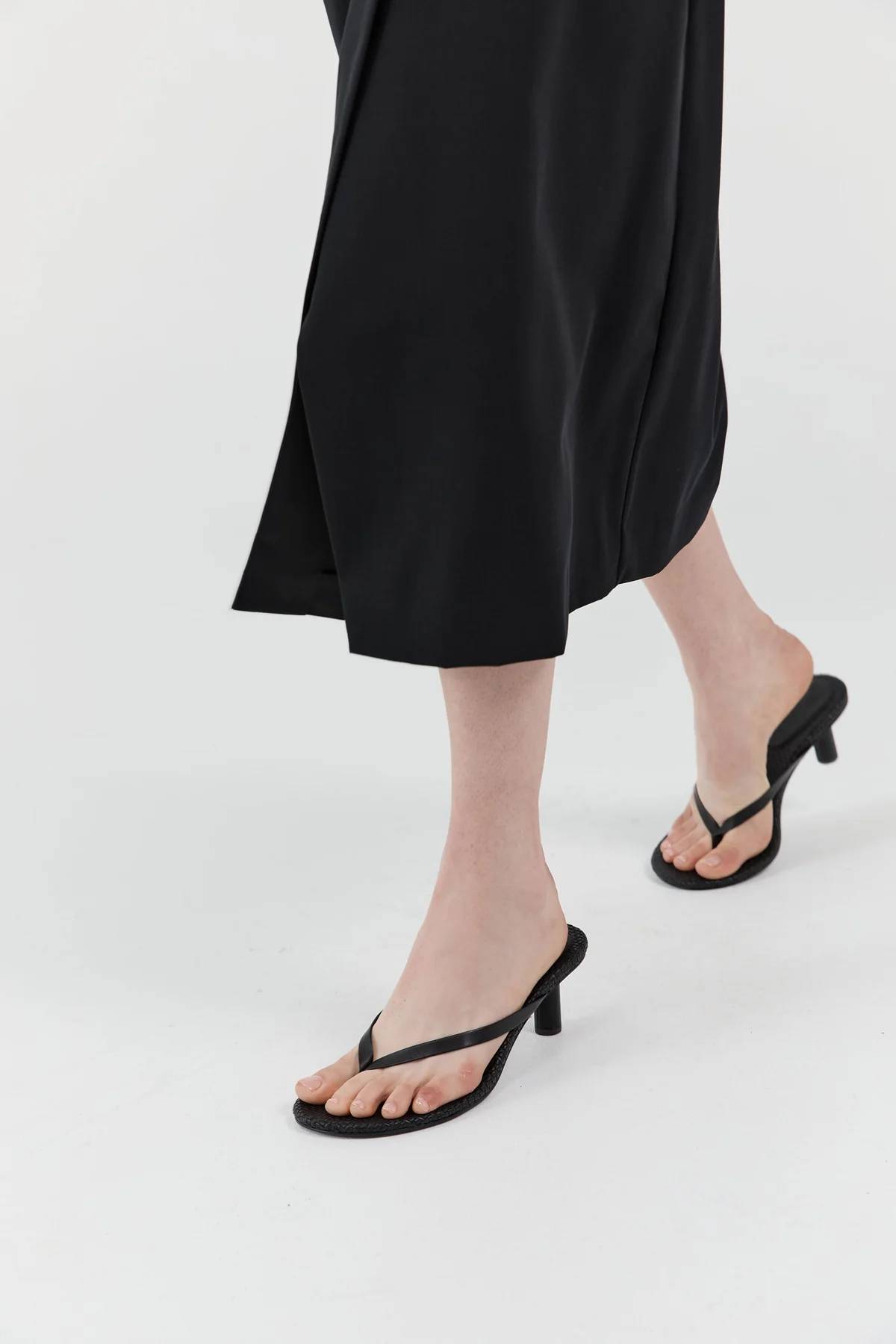 St. Agni Woven Thong Heel