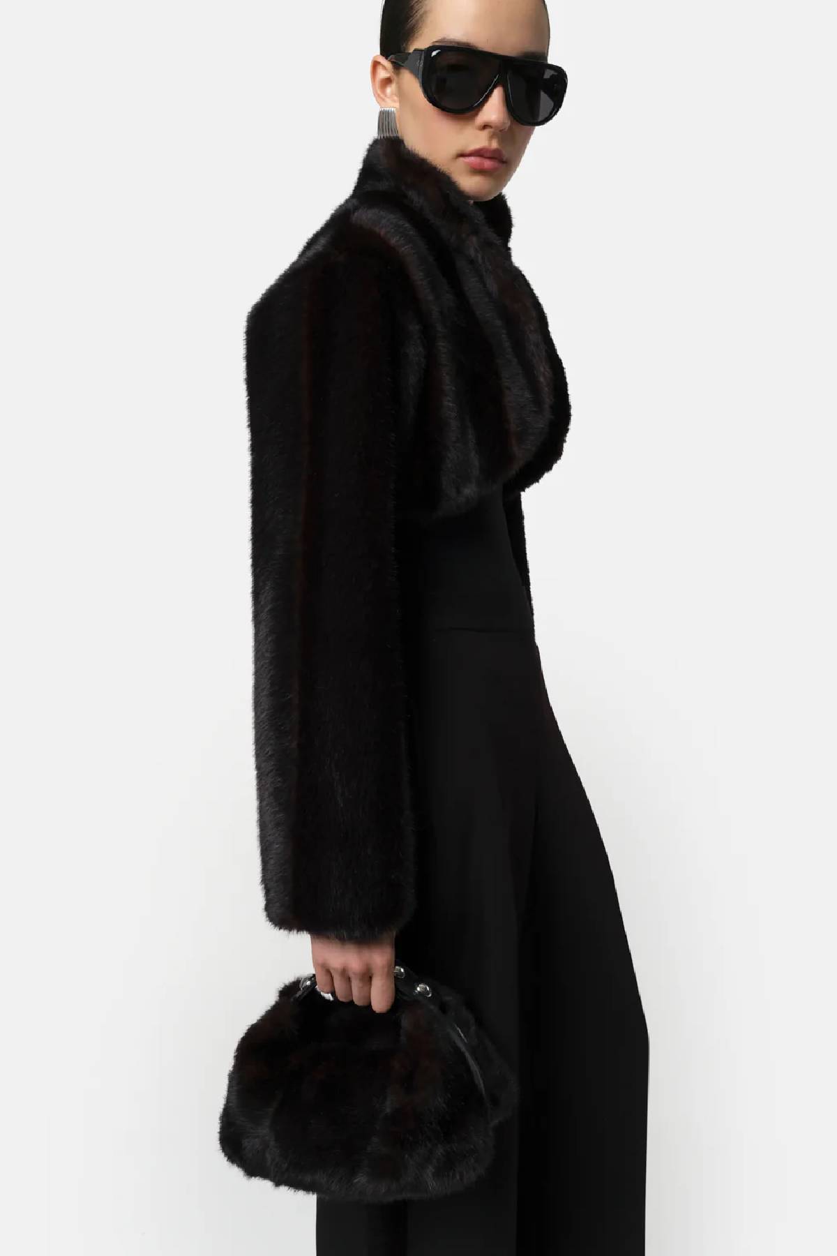 Apparis Odette Bolero