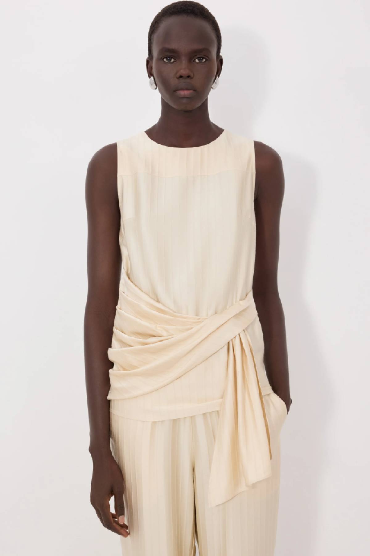 Loulou de Saison Fonda Draped Asymmetric Top