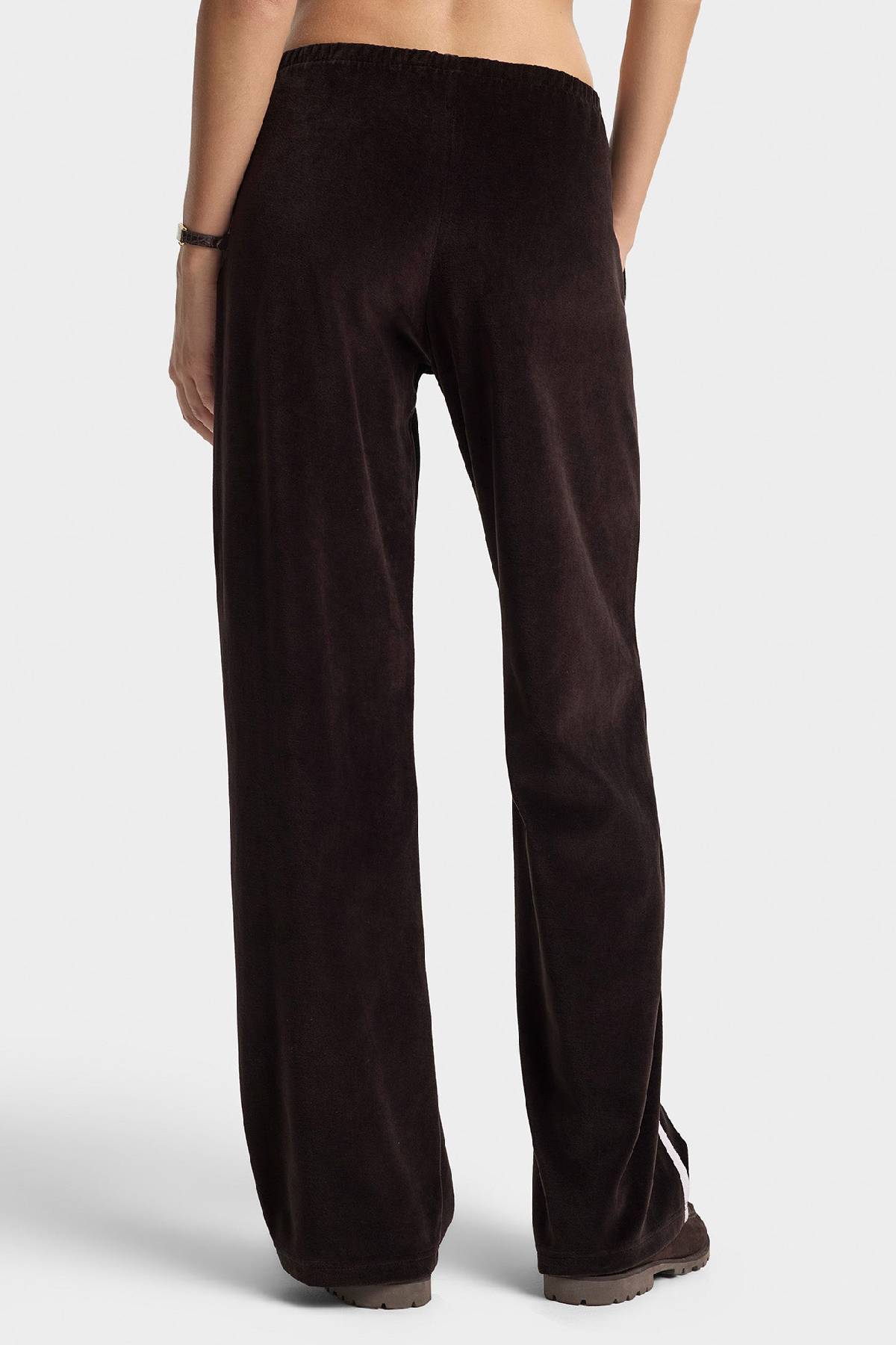 Sporty & Rich NY Crest Velour Sweatpant