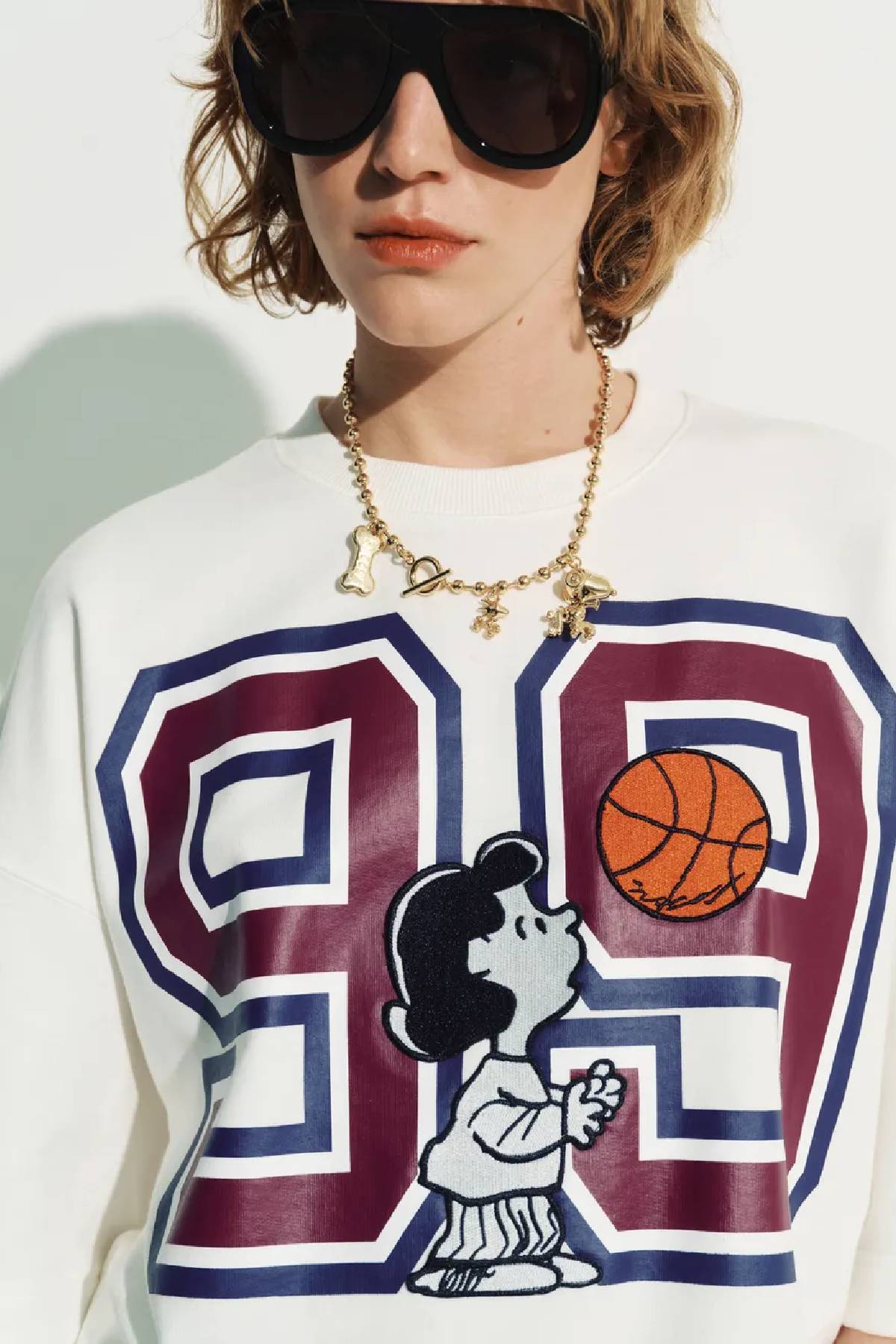 Essentiel Antwerp T-shirt With Peanuts Lucy Patch And Text Print