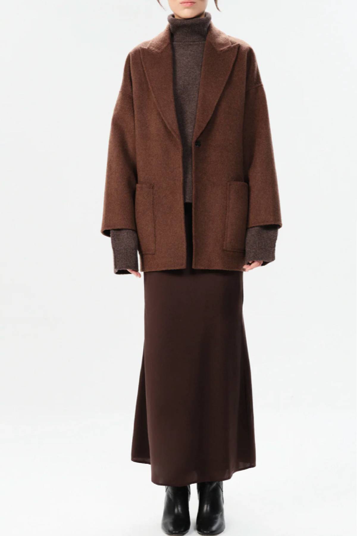 Maria Cher Padua Lionela Coat