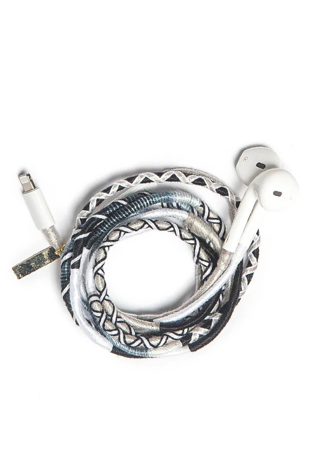 LE POM POM Earphones