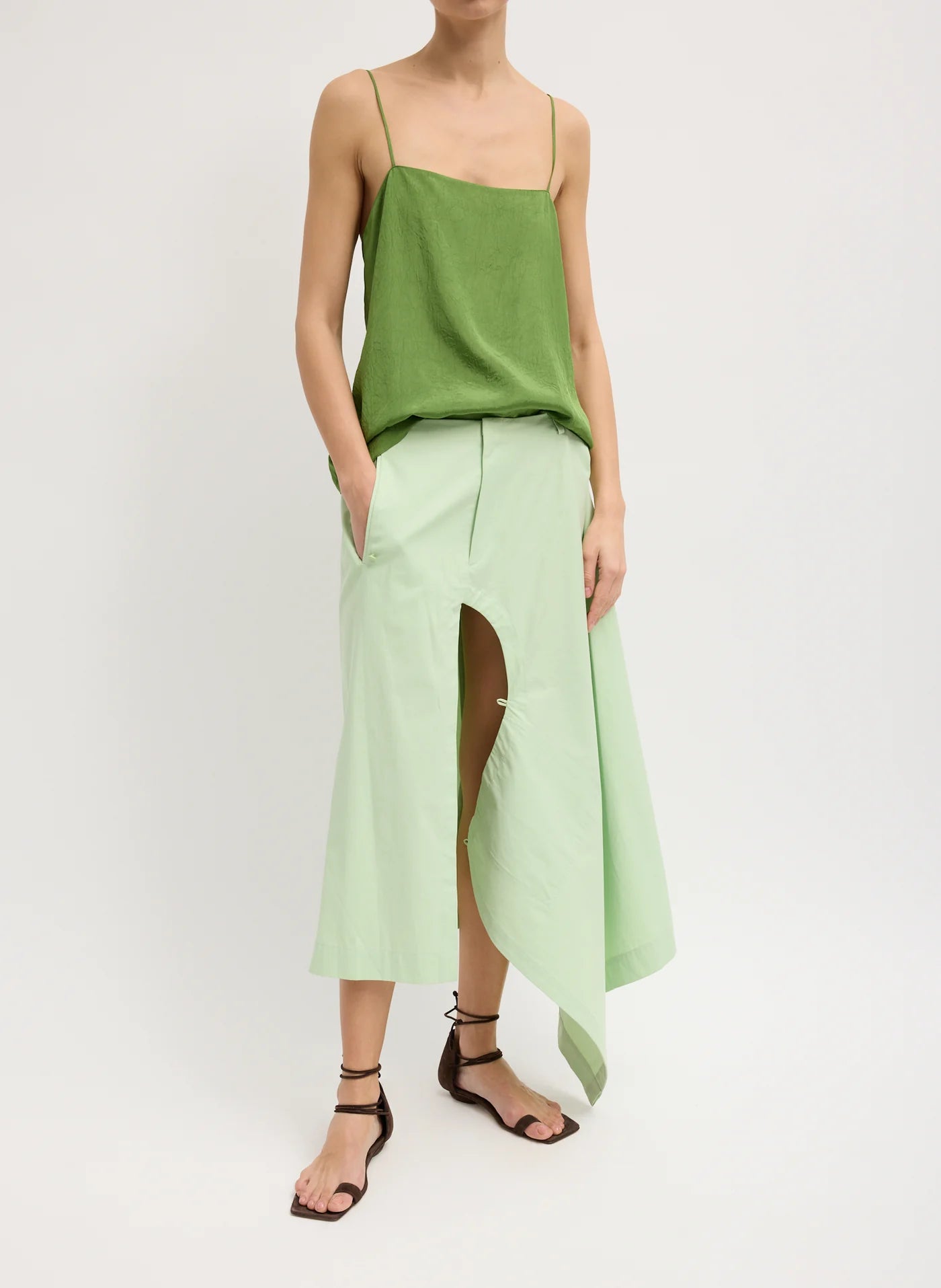 Camiseta de tirantes de acetato arrugado de verano Tibi