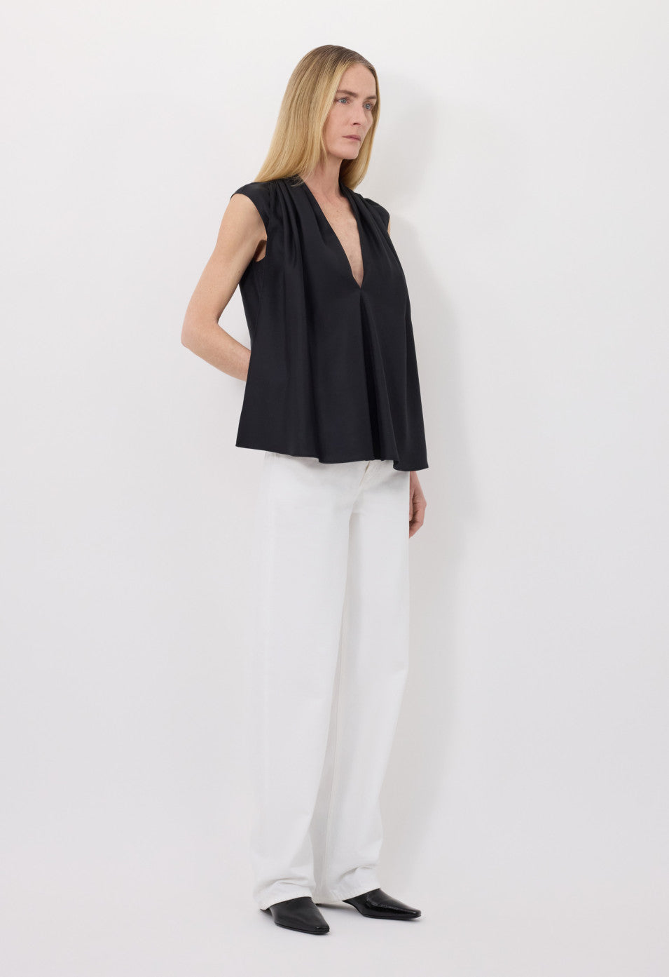 Loulou de Saison Sade Sleeveless Blouse