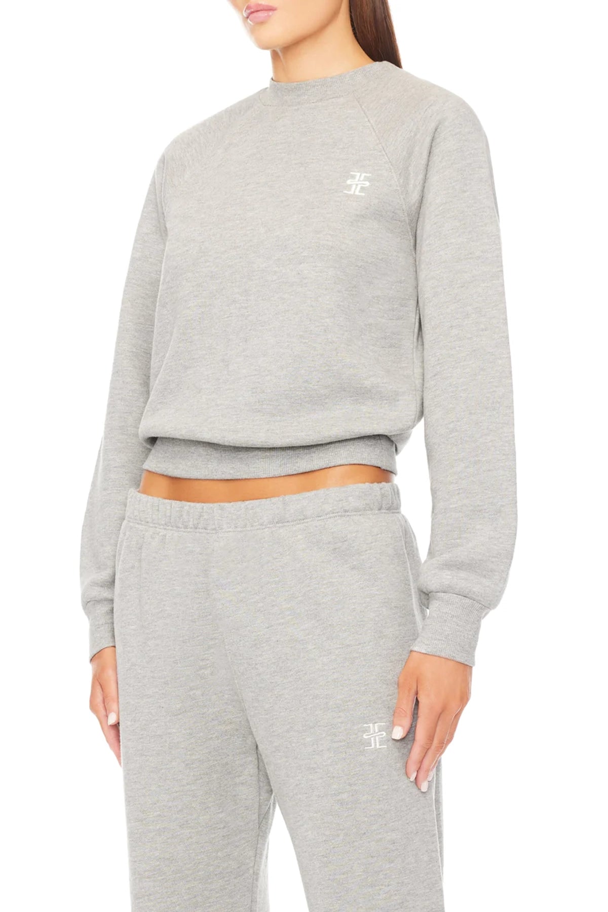 Éterne Shrunken Raglan Sweatshirt