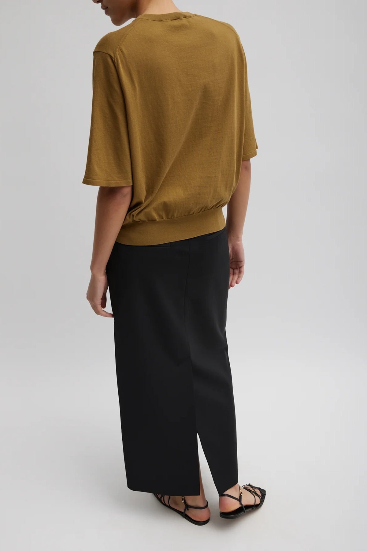 Tibi Super Fine Gauge Perfect Short Sleeve Men's Pullover