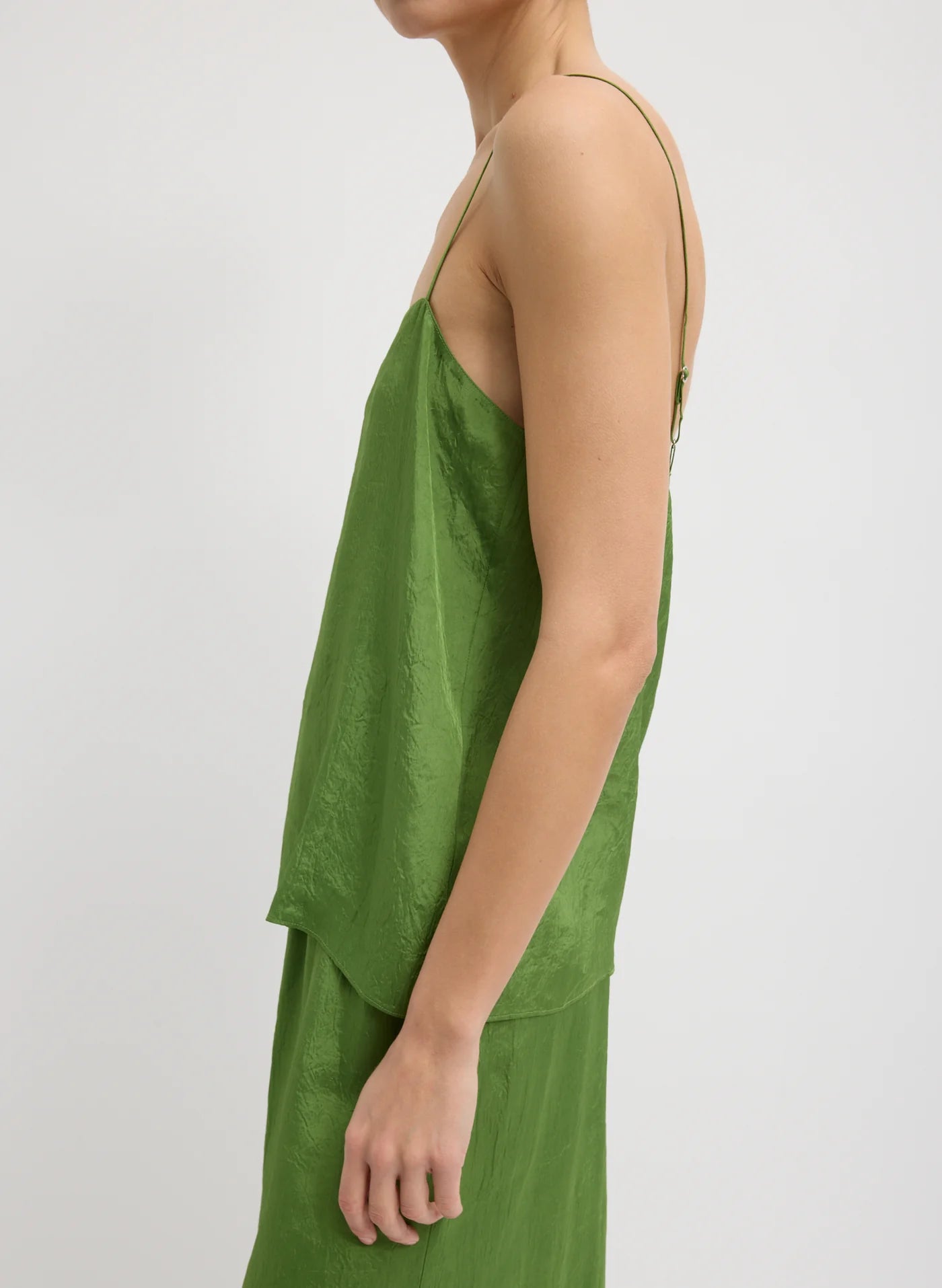 Camiseta de tirantes de acetato arrugado de verano Tibi