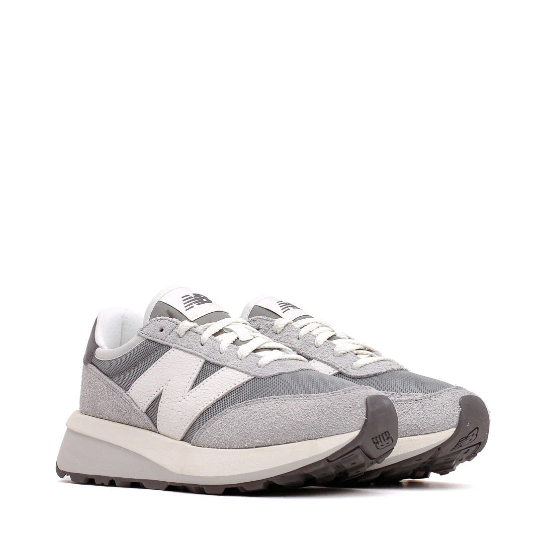 New Balance 370 Sneaker