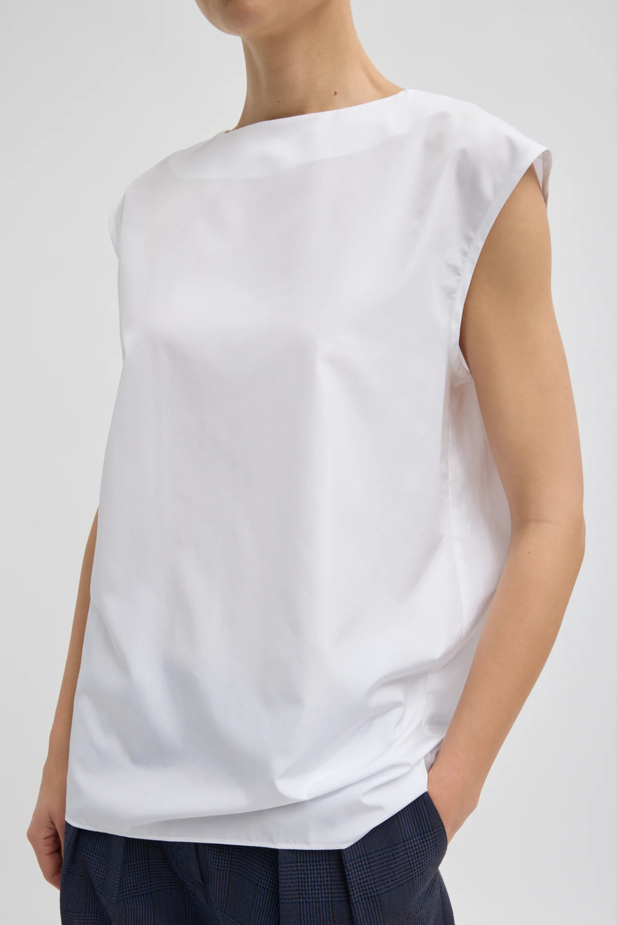 Tibi Summer Nylon Sleeveless Cocoon Top - White