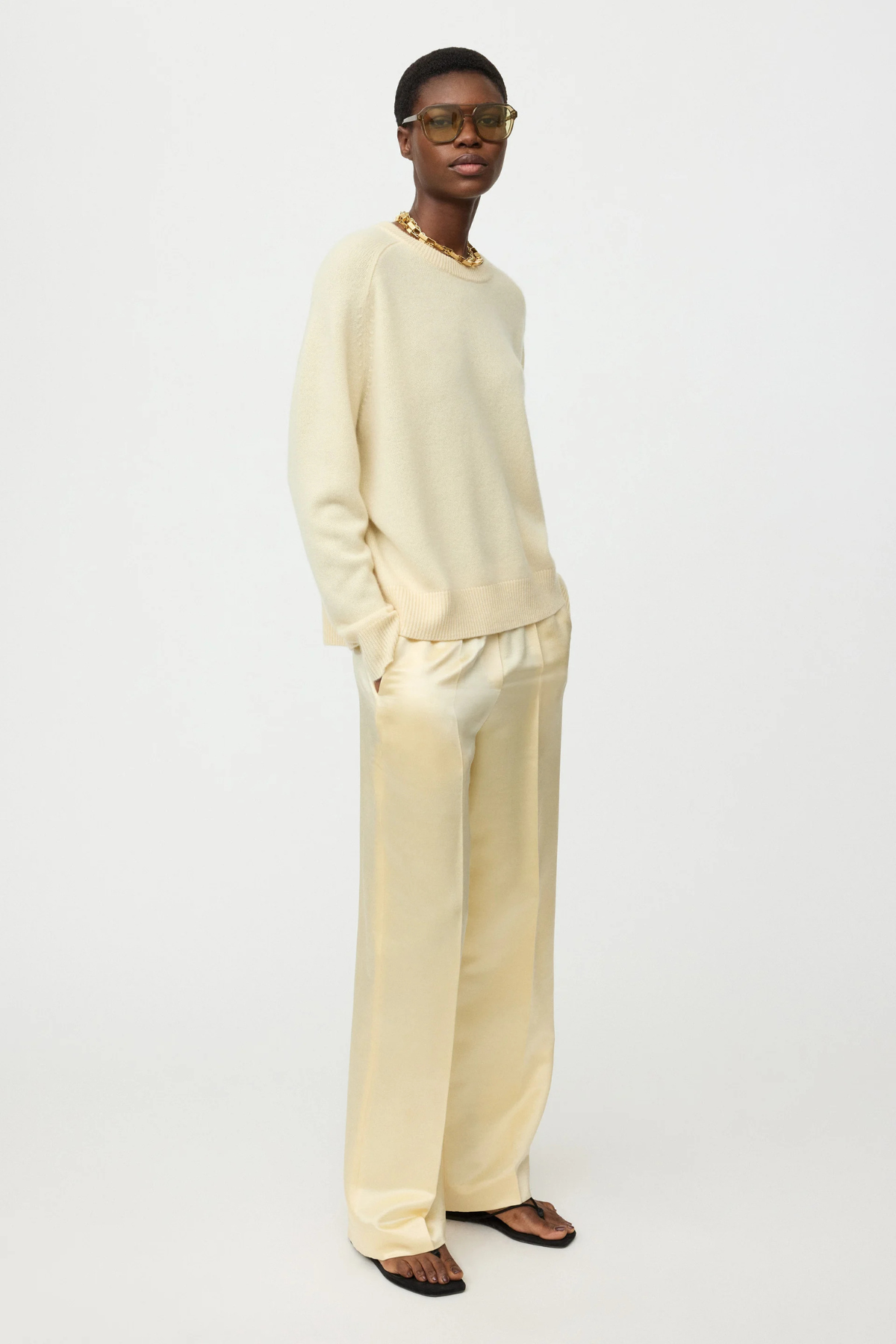 Soft Goat Boyfriend Crewneck - Waxed Paper