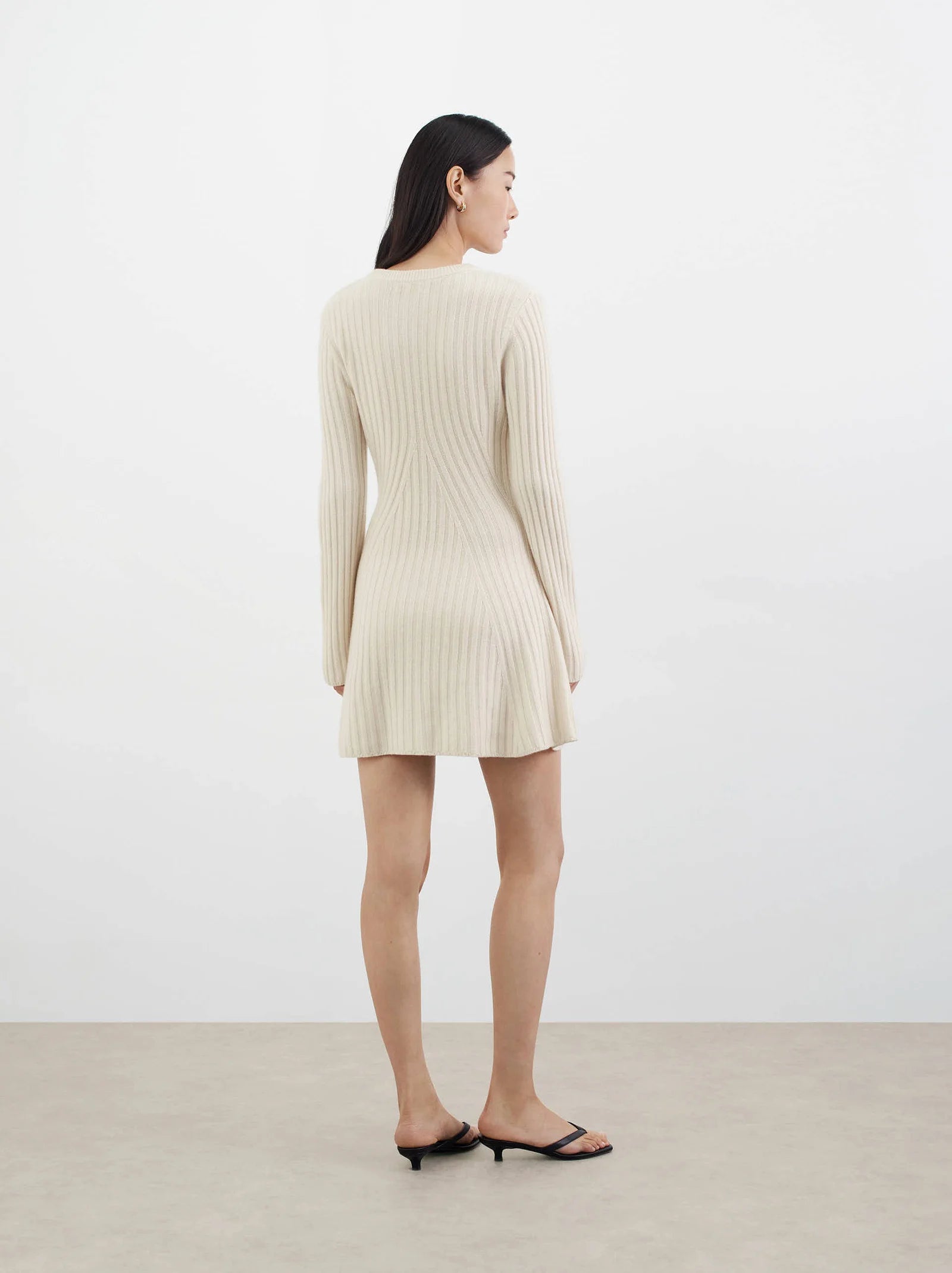 andmary Lamia knit set mini dress 特別最終価格！ - clinicaviterbo ...