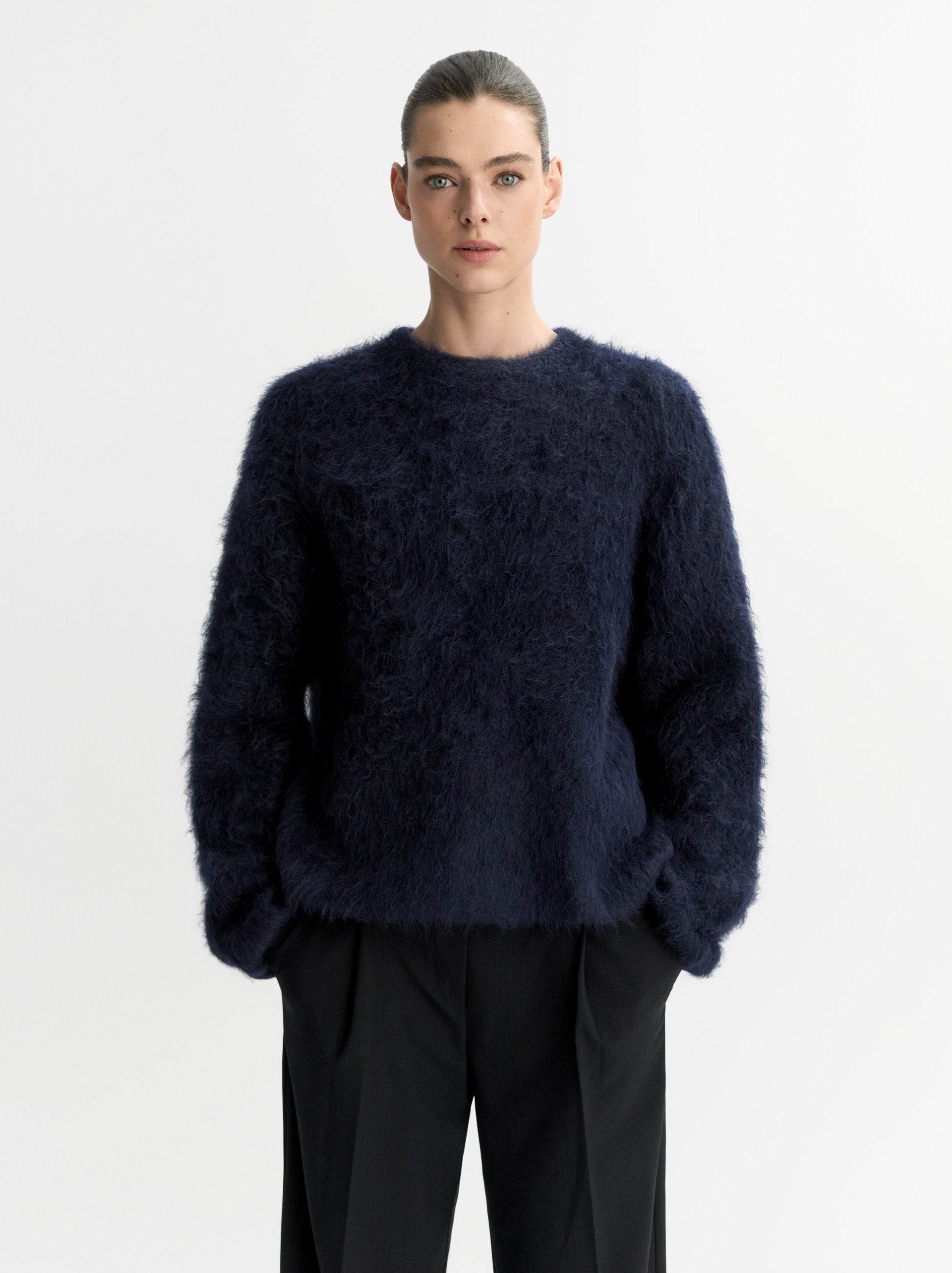 Soft Goat Alpaca Crewneck