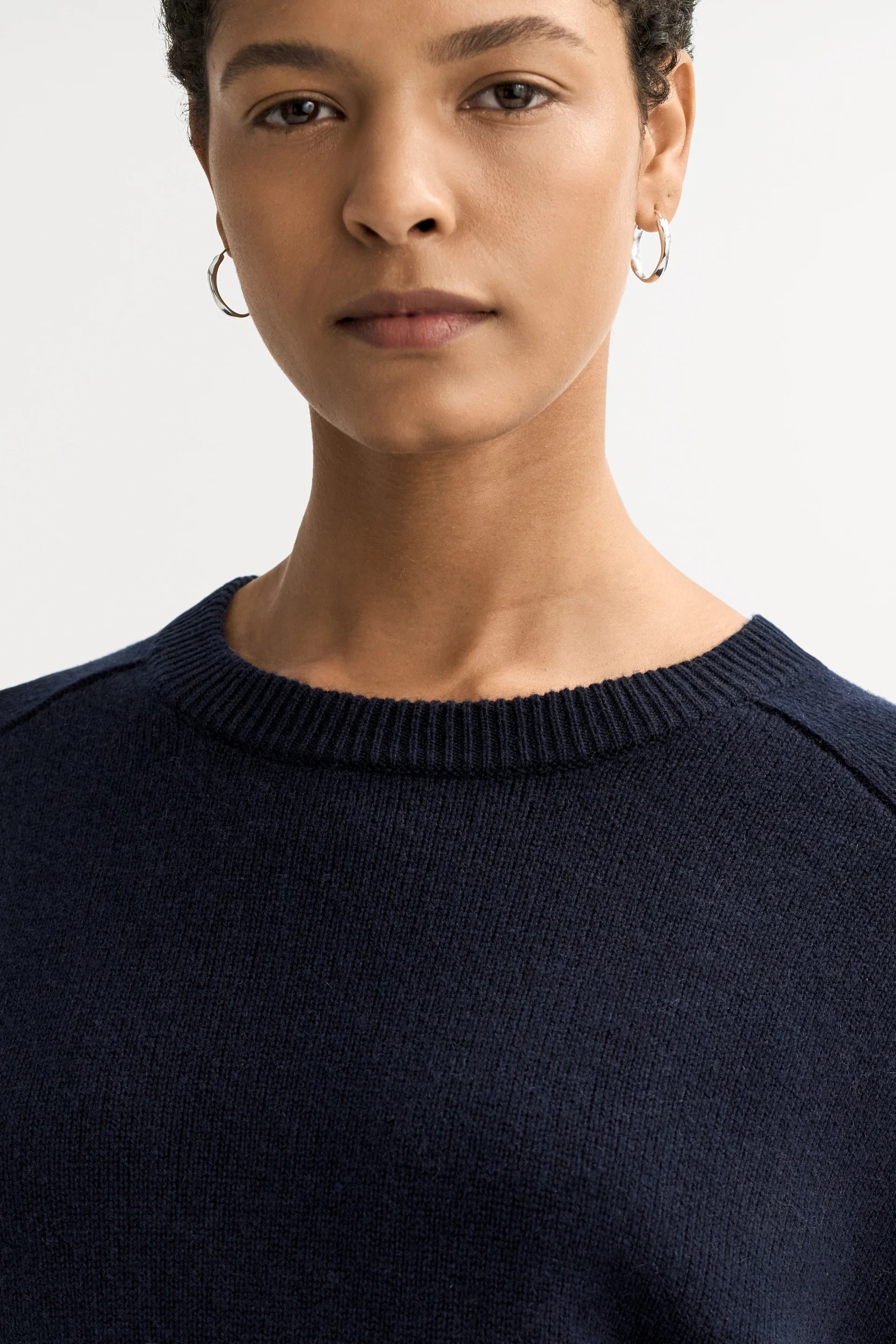 Soft Goat Boyfriend Crewneck - Navy