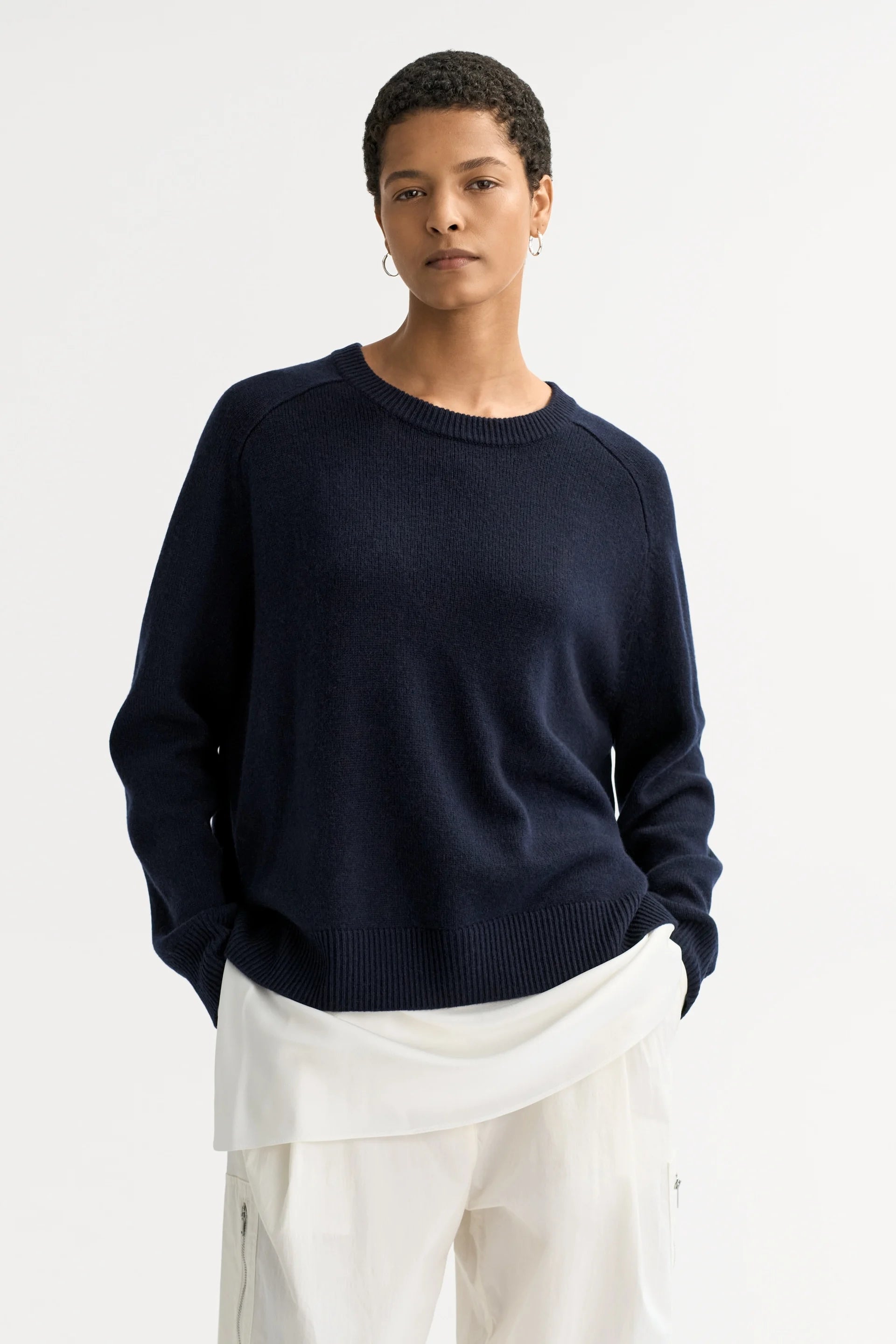 Soft Goat Boyfriend Crewneck - Navy