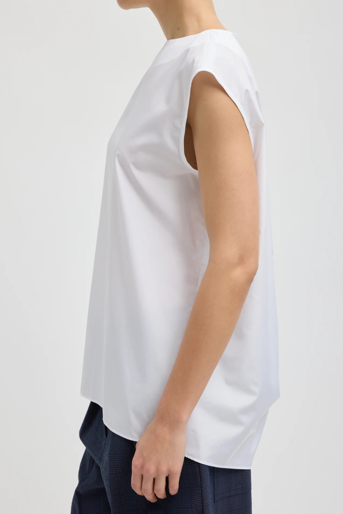 Tibi Summer Nylon Sleeveless Cocoon Top - White