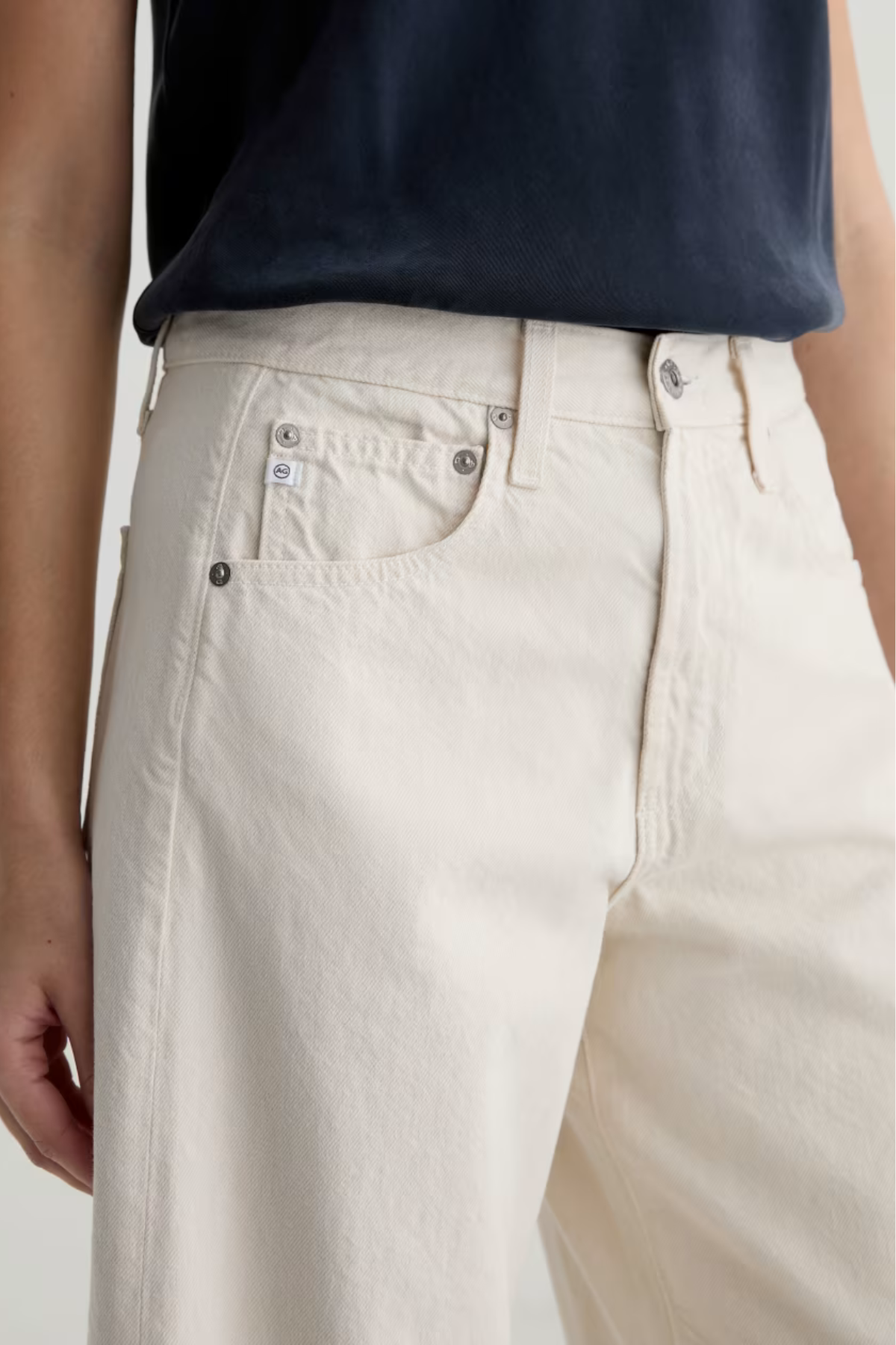 AG Jeans Hattie Crop Jean - Opal Stone