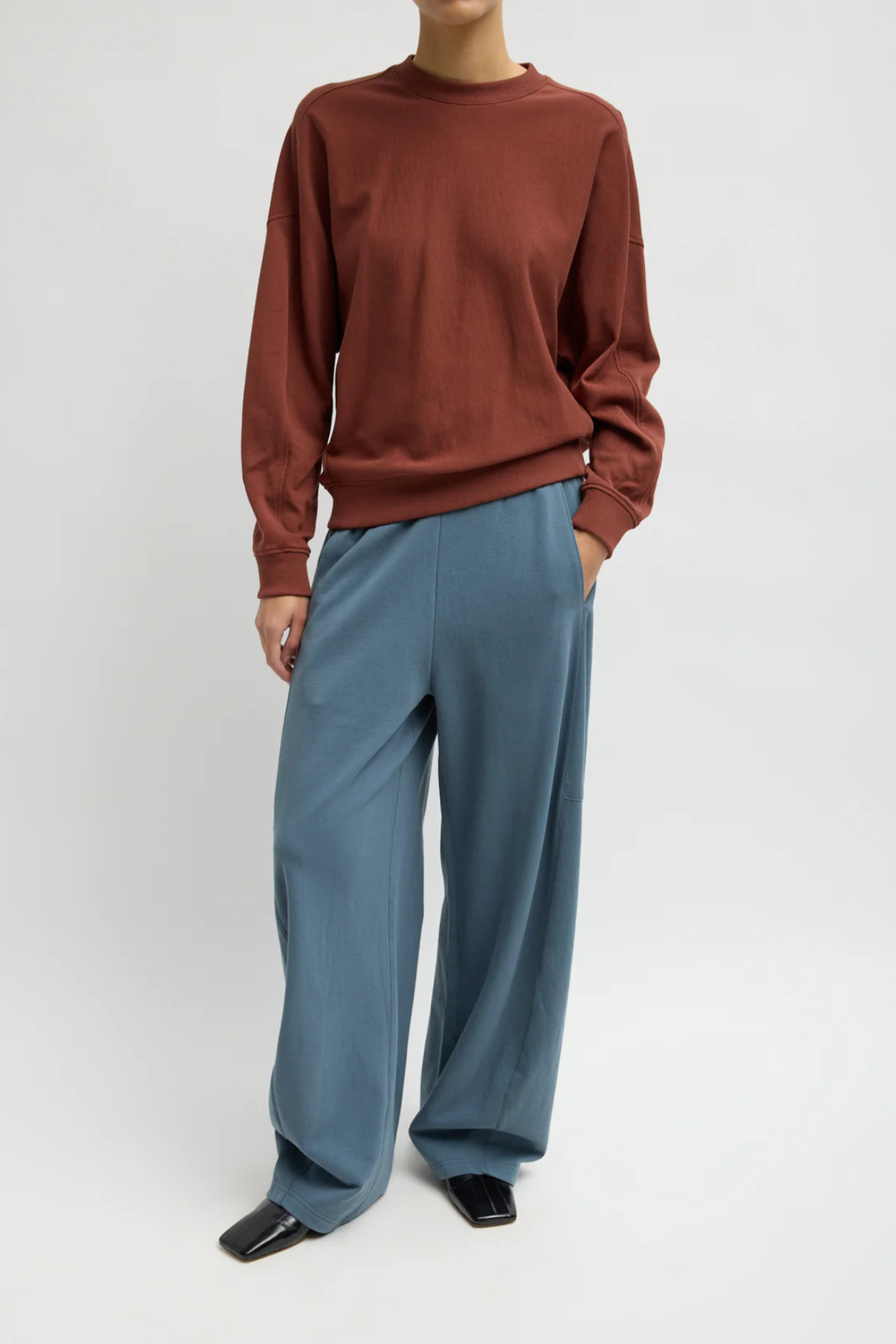 Tibi Light Weight Sweatshirting Winslow Pant - Blue Grey