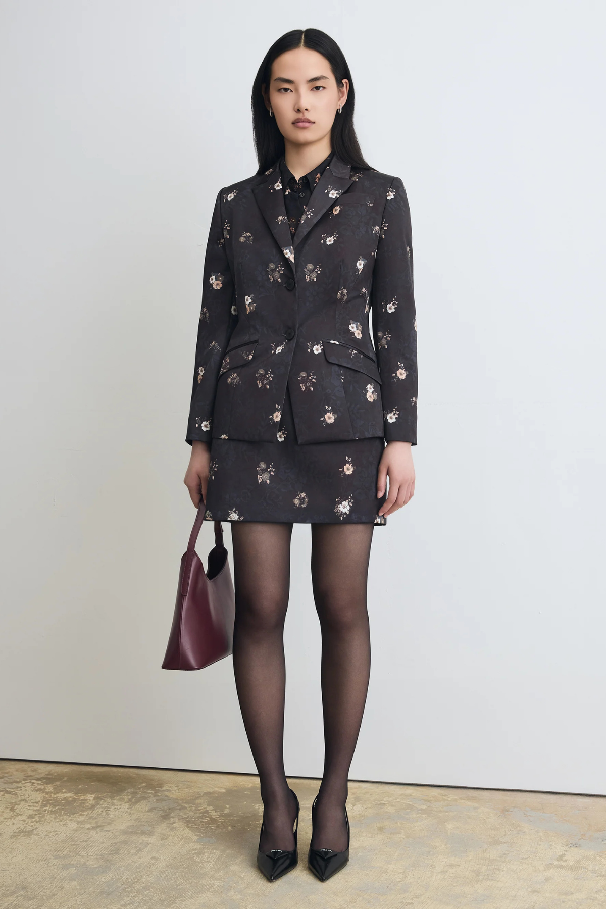 Judith & Charles Floral Print Long Sleeve Jennifer Blouse - Black Print