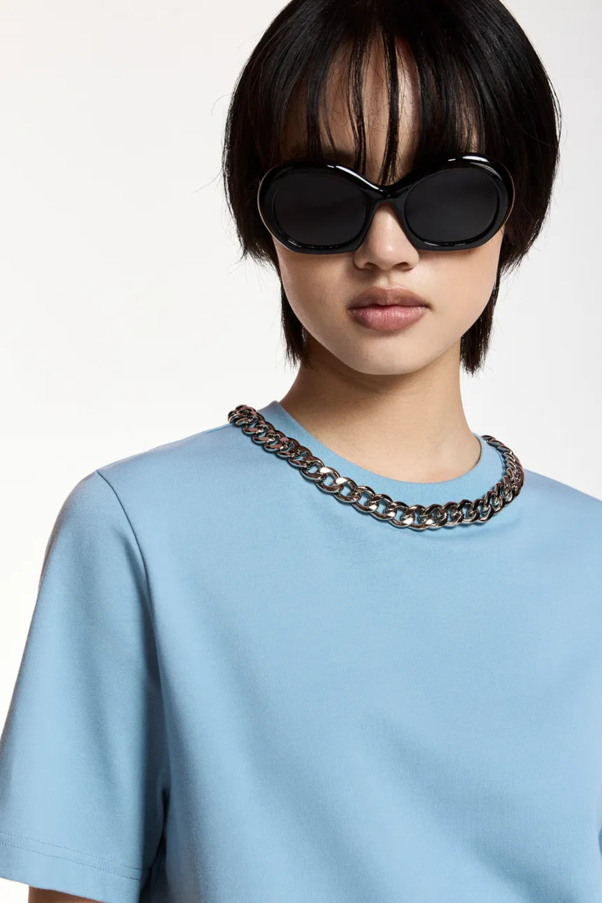Essentiel Antwerp Klaim T-Shirt With Chain - Azure Affair