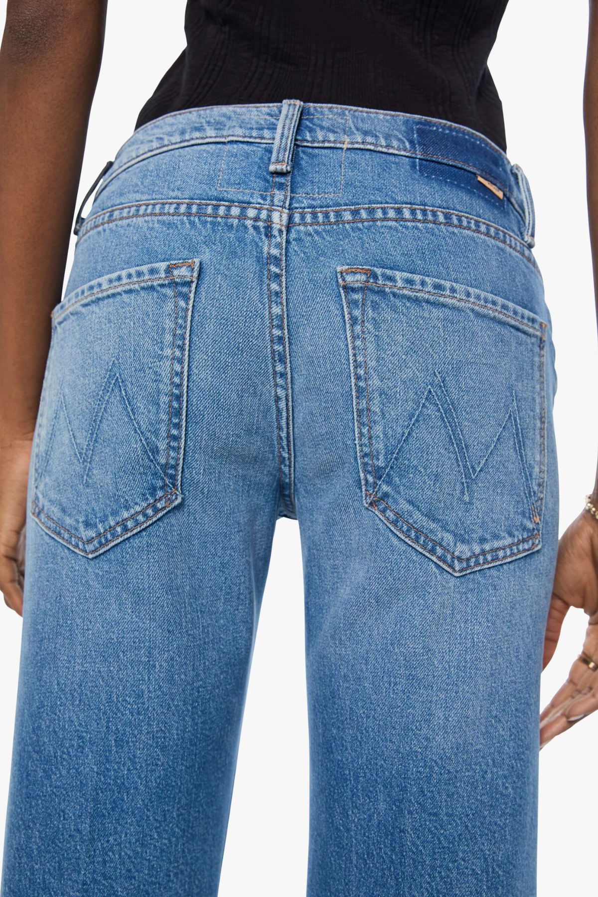 MOTHER The Bookie Twist Skimp Jeans - Just An Animal