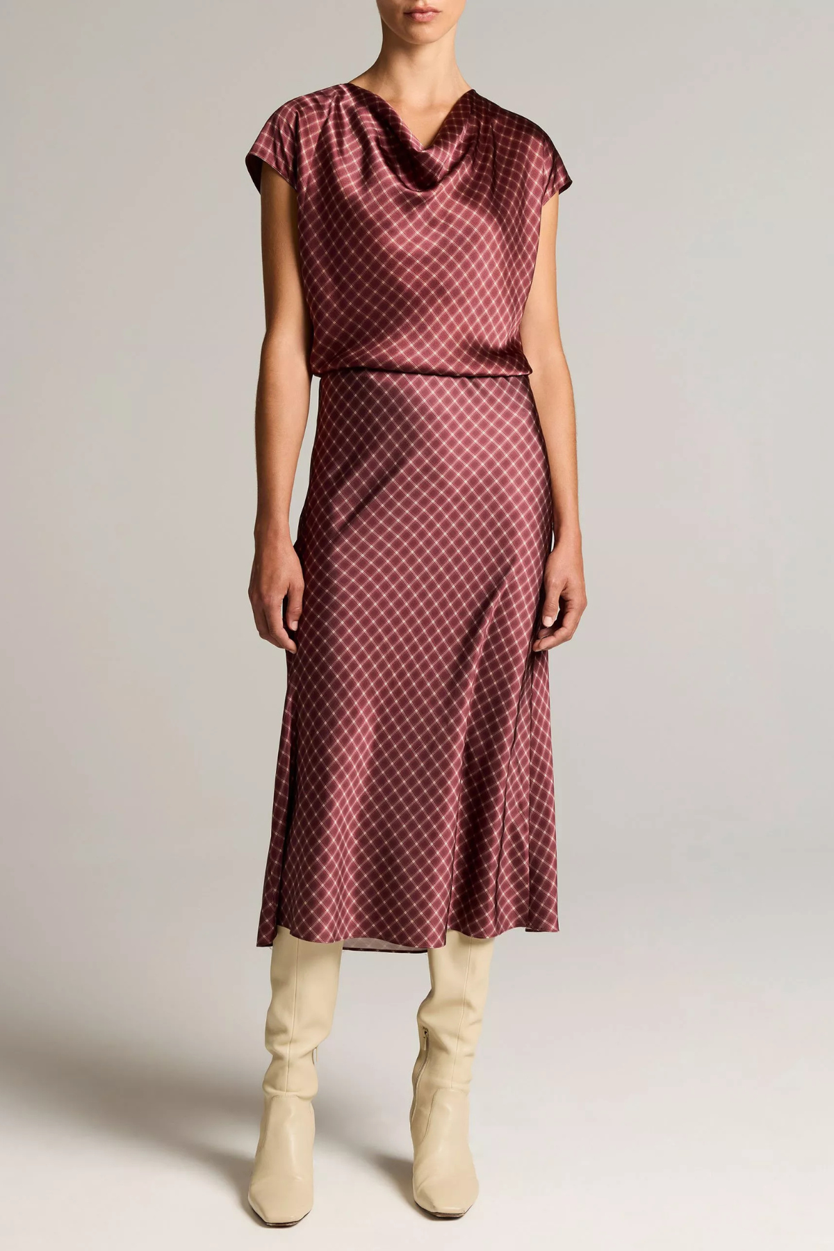 Vince Ombre Plaid On Cowlneck Cap Sleeve Blouse - Black Rose/Oak Buff
