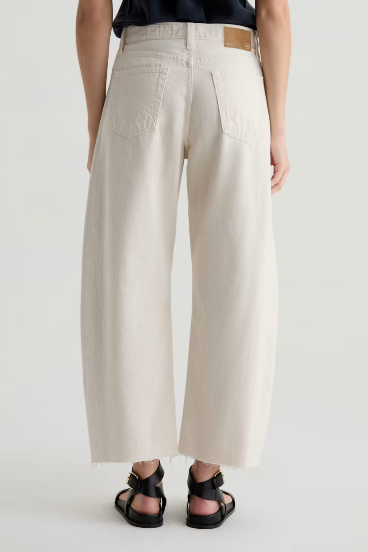 AG Jeans Hattie Crop Jean - Opal Stone