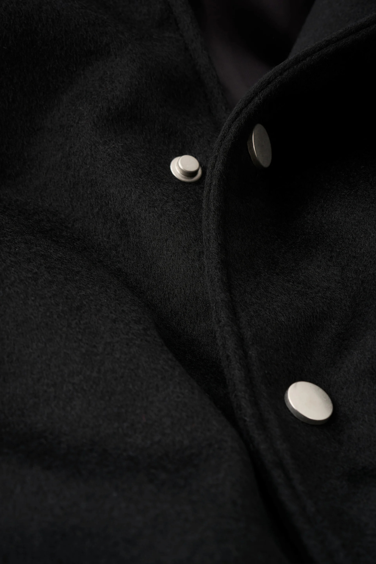 Soft Goat Men's Relaxed Fit Puffer Jacket - Black