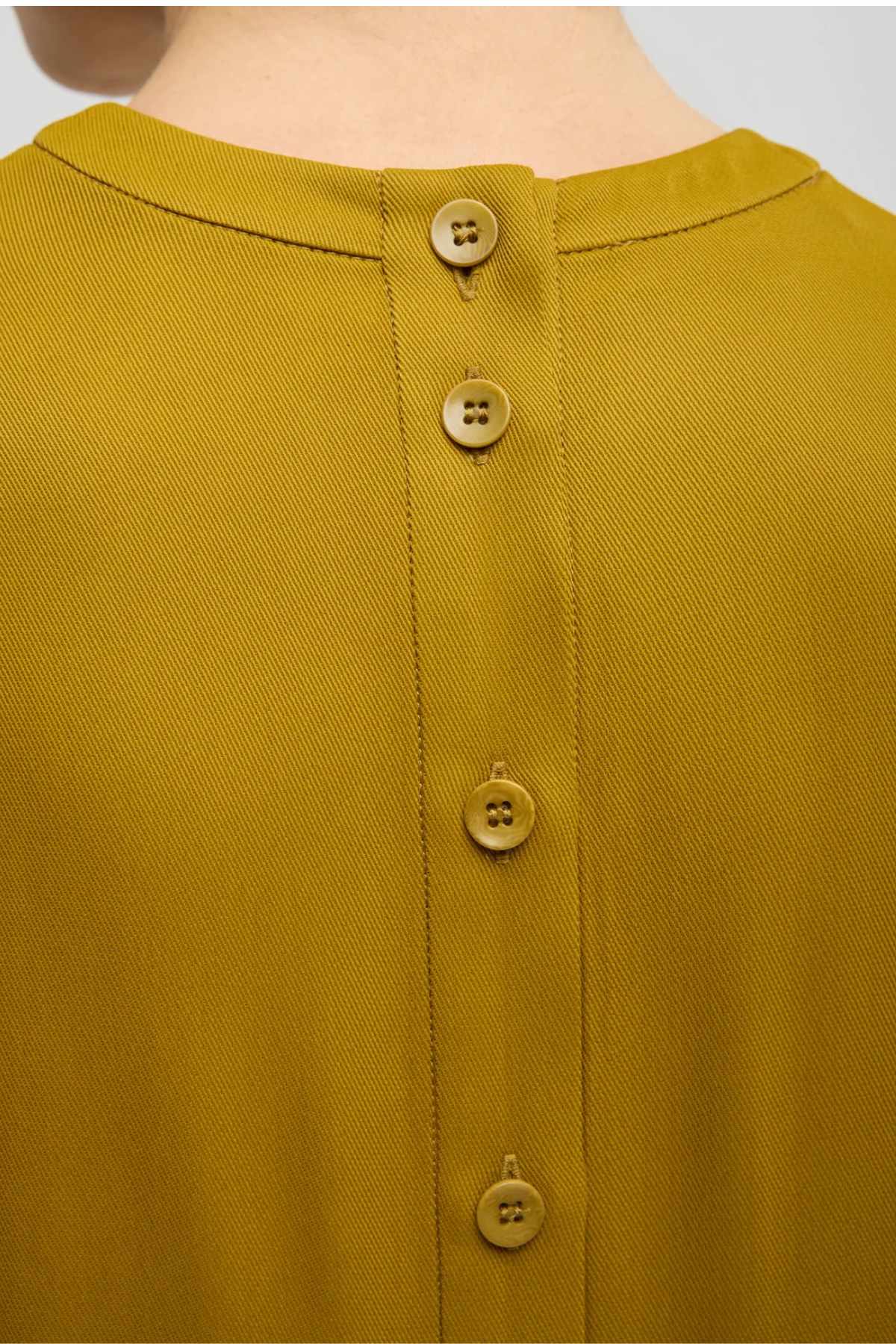 Tibi  Eco Acetate Viscose Easy T-Shirt With Slit Detail - Mustard