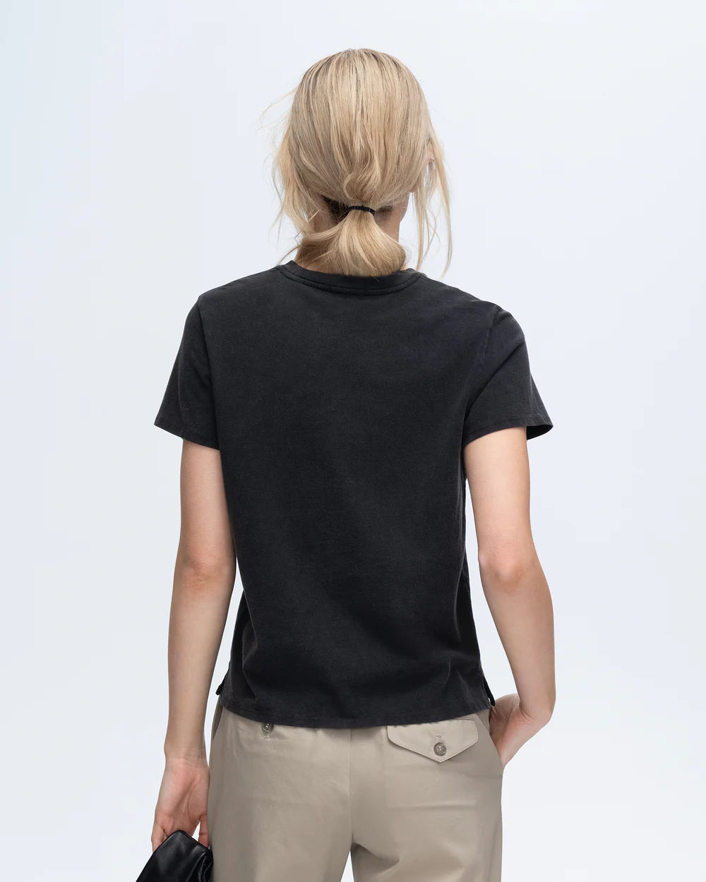 Camiseta de manga corta con cuello redondo y lavado vintage de jersey pesado ATM