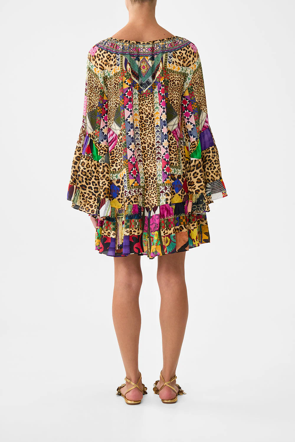 Vestido Camilla de corte A con volantes 