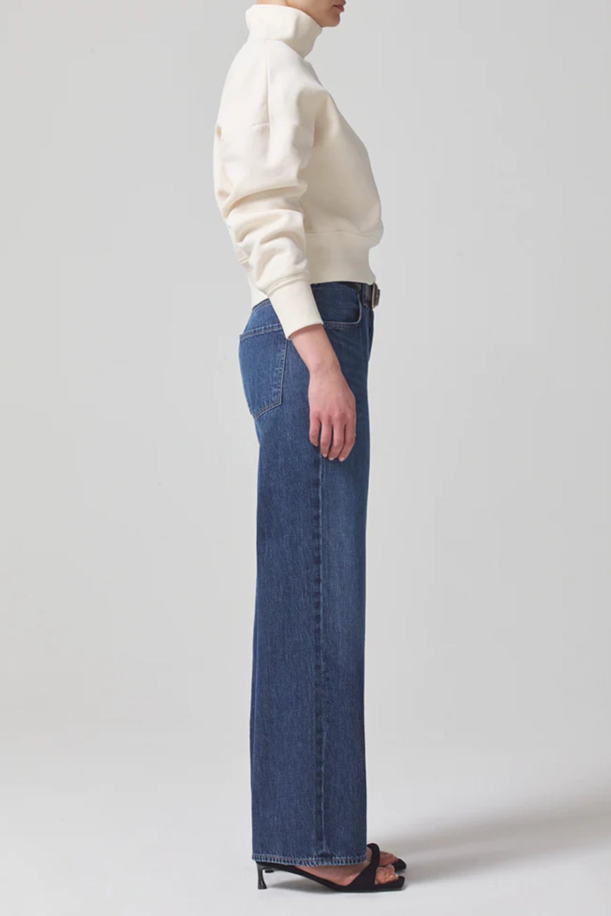 Citizens of Humanity Annina 30" High Rise Wide Jeans