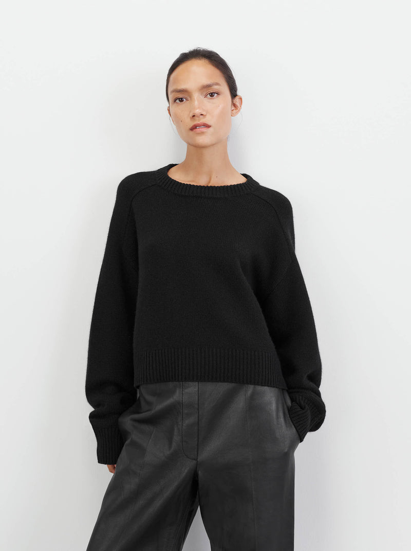 Soft Goat Cashmere Top – MAISON 4110