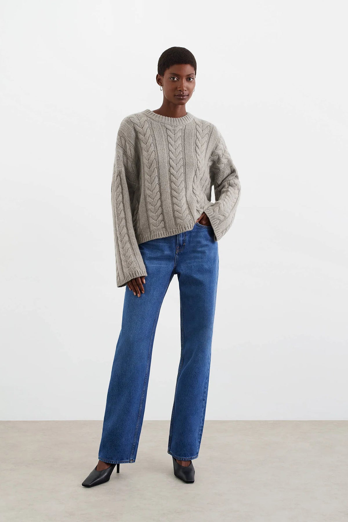 Soft Goat Chunky Cable Knit