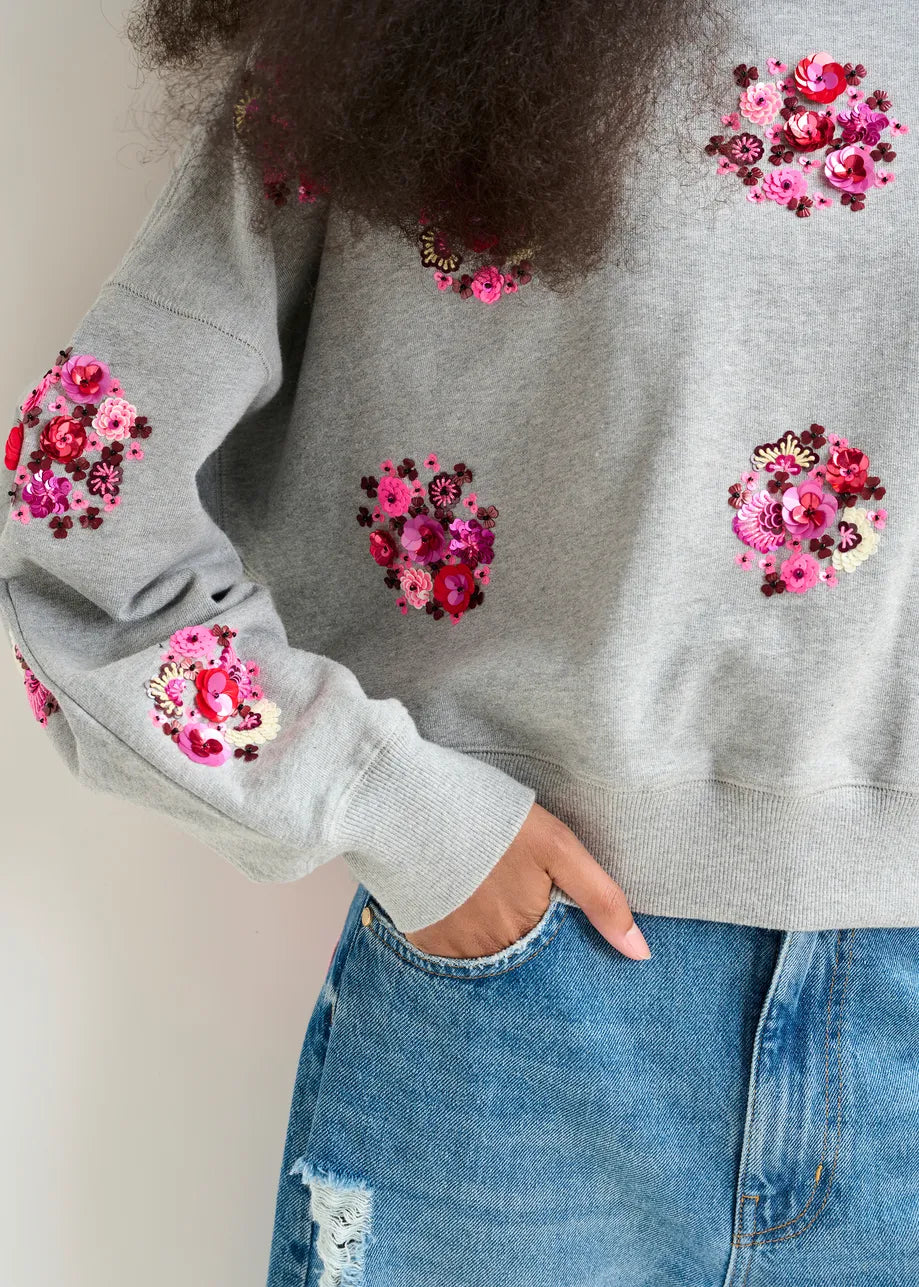 Suéter bordado Itro de Essentiel Antwerp